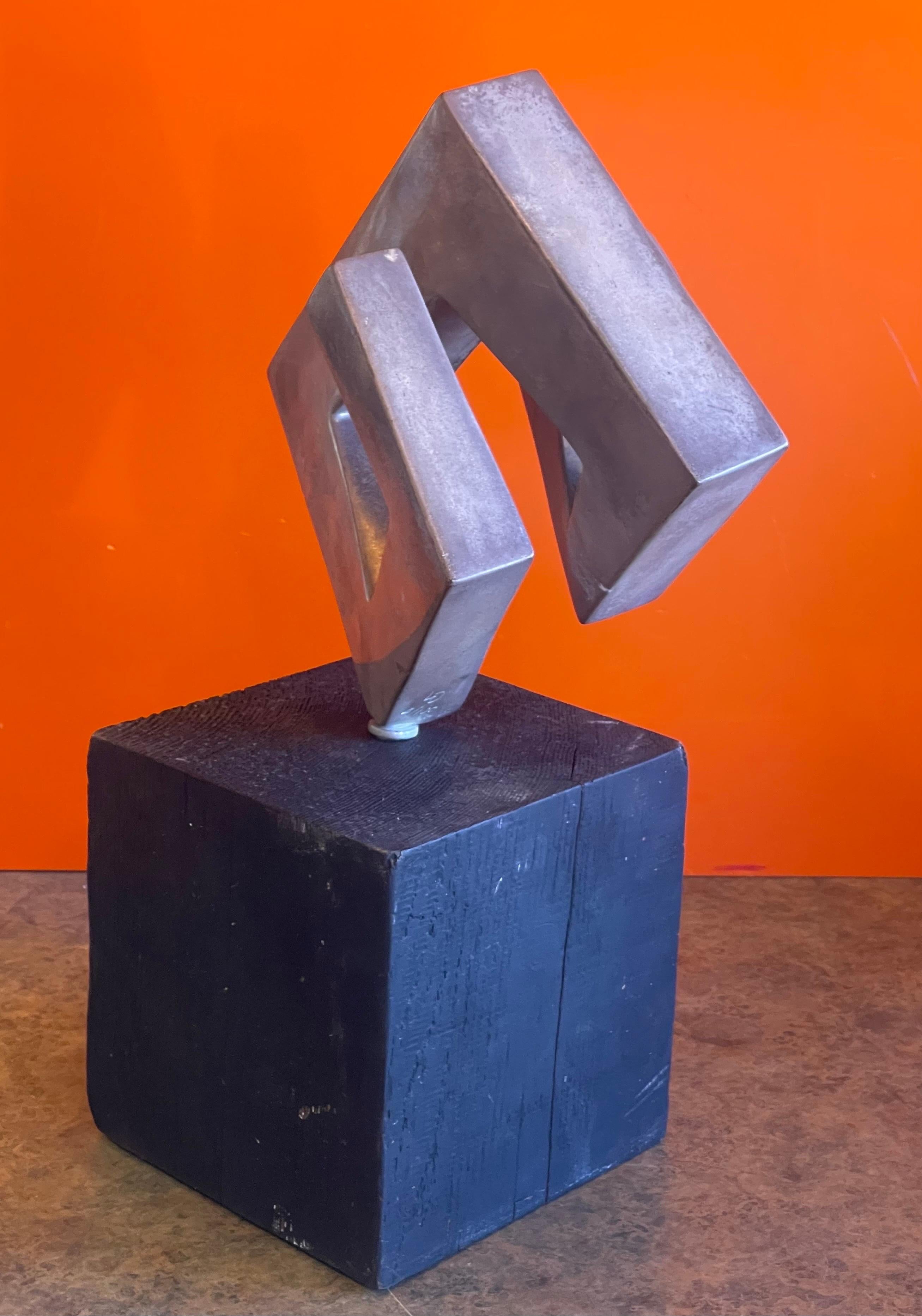 20th Century Modernist Abstract Rotating Sculpture on Wood Base For Sale