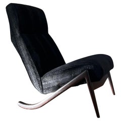 Modernist accent chair in black cowhide and ebonized oak, late 20th century 