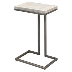 Table d'appoint moderniste