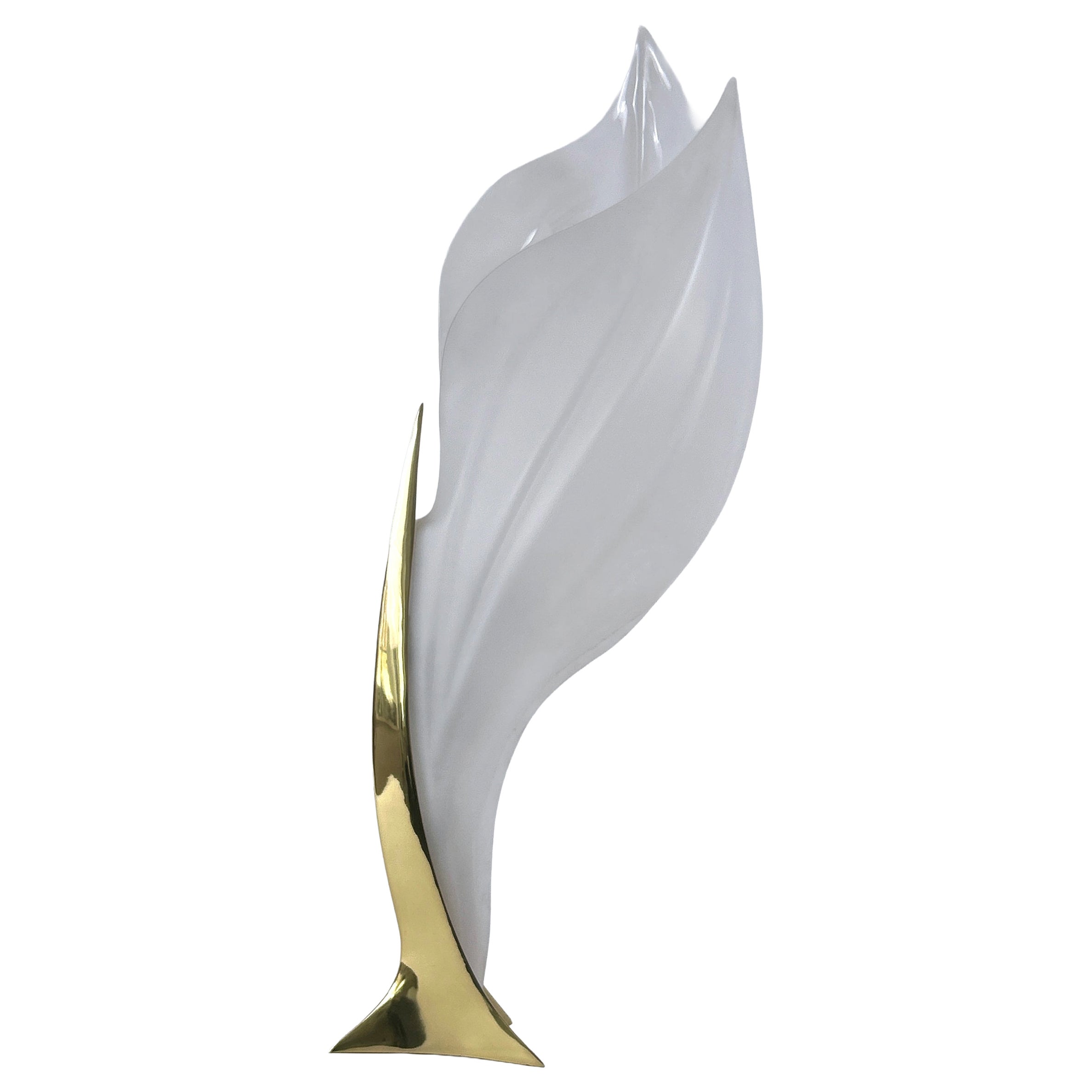 Lampe de table ou lampadaire moderniste en acrylique et laiton par Maison Rougier 1970 en vente