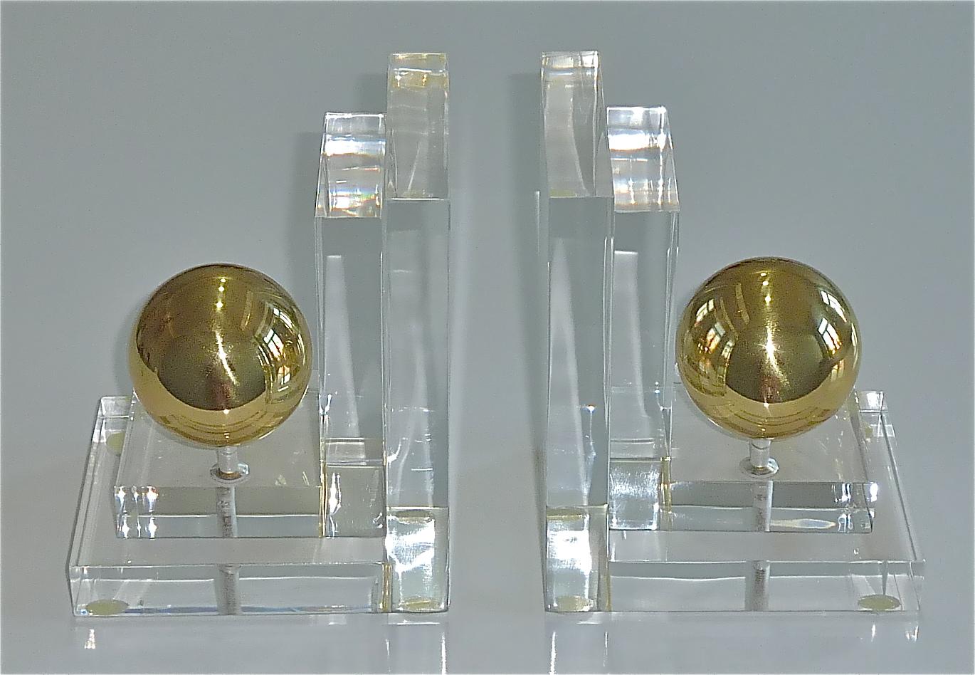 Mid-Century Modern Modernist Acrylic Lucite Brass Bookends Art Deco Style Crespi Maison Jansen 1970 For Sale