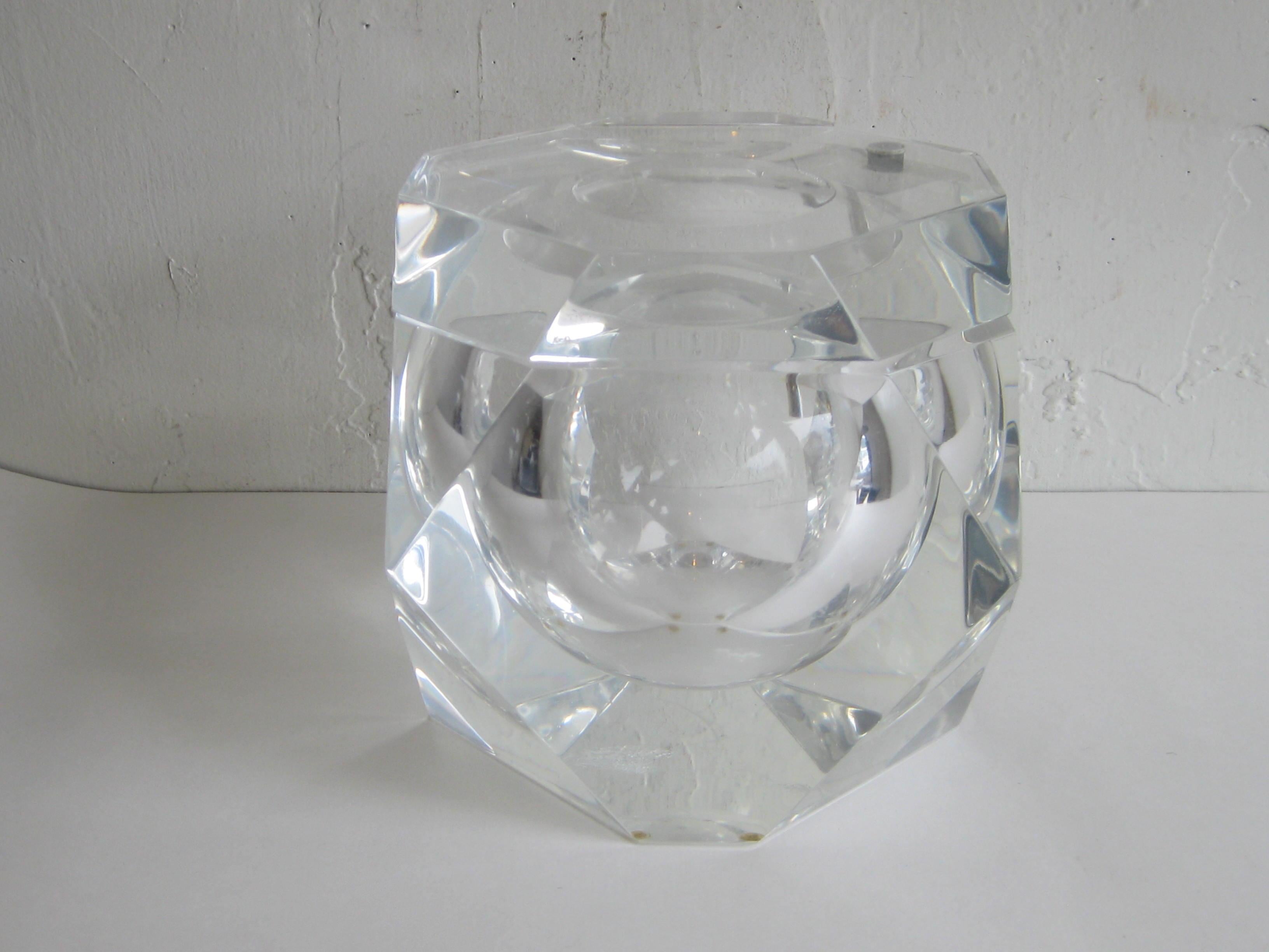 Modernist Alessandro Albrizzi Italian Faceted Lucite Bar Ice Bucket, circa 1970 8