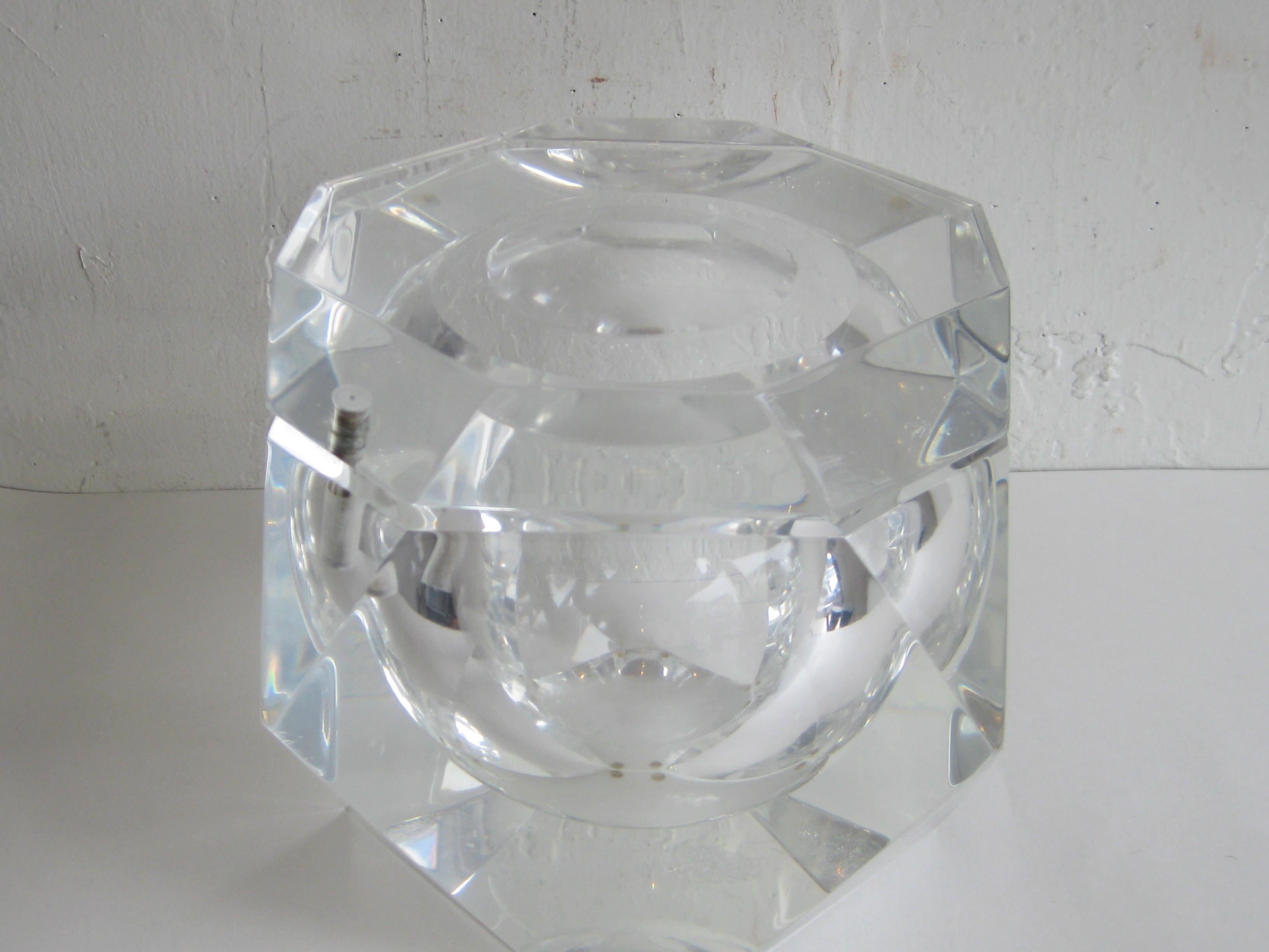 Modernist Alessandro Albrizzi Italian Faceted Lucite Bar Ice Bucket, circa 1970 12