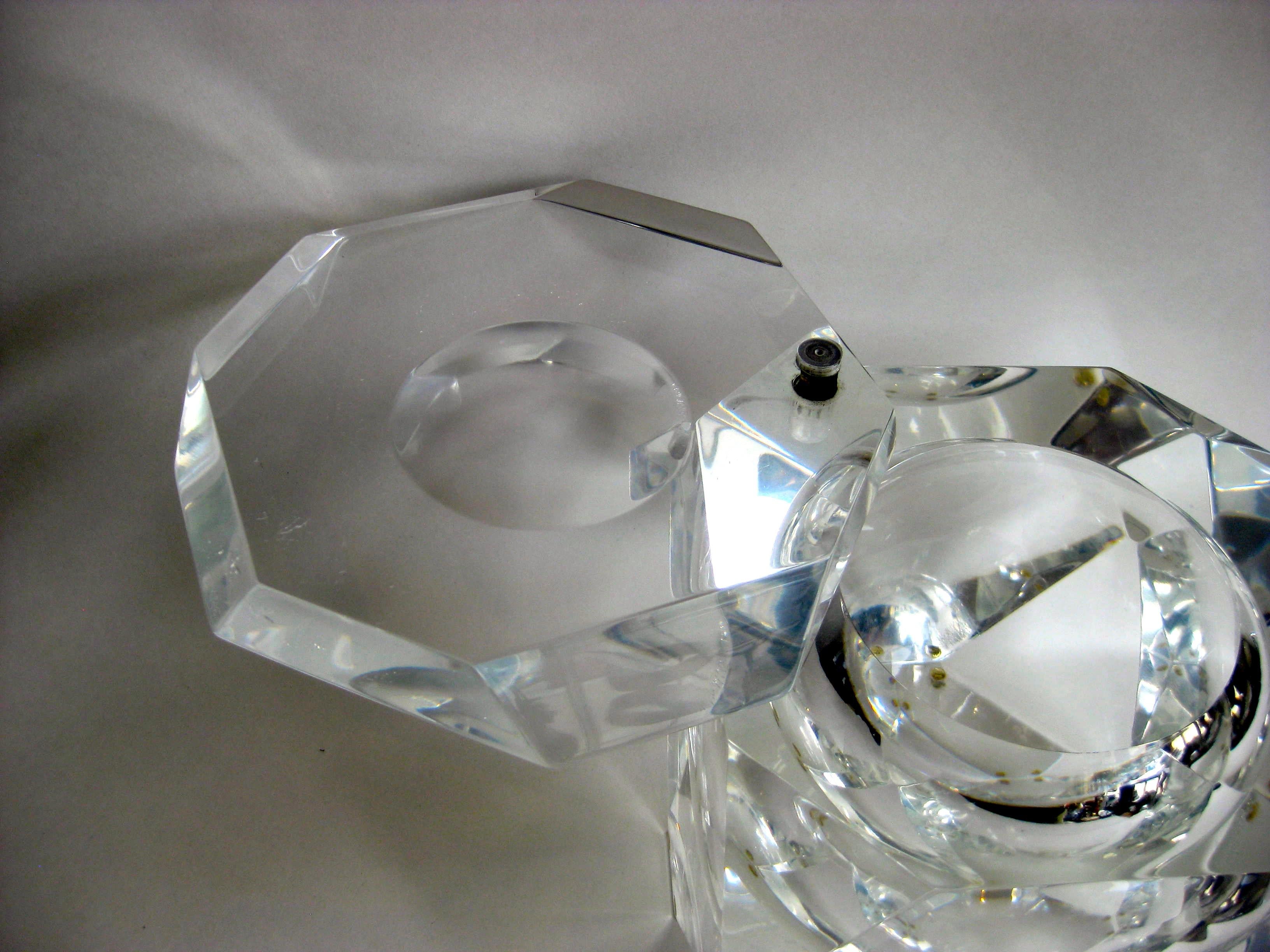 Modernist Alessandro Albrizzi Italian Faceted Lucite Bar Ice Bucket, circa 1970 3