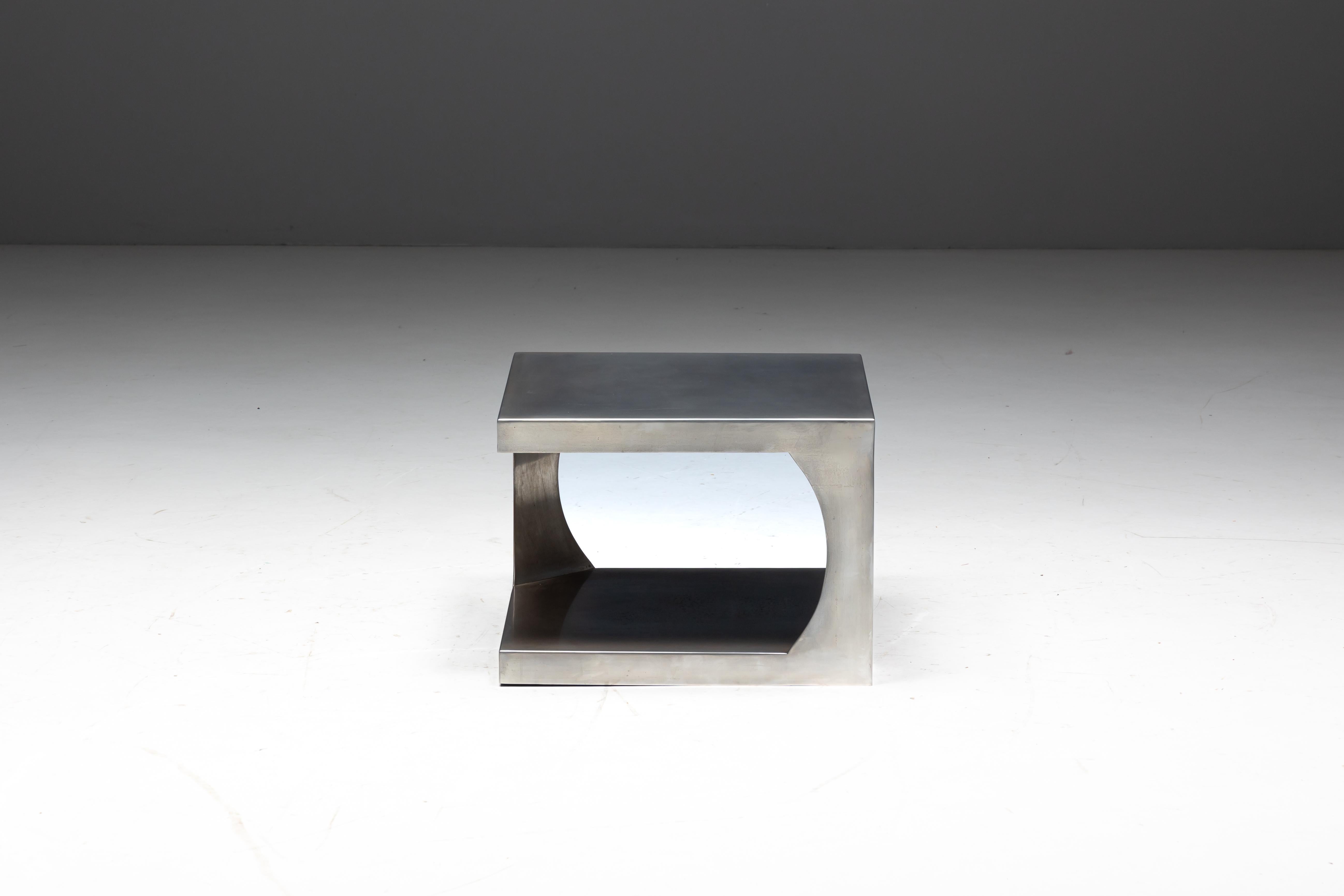 Modernist Aluminum Side Tables, Italy, 1970s en vente 13