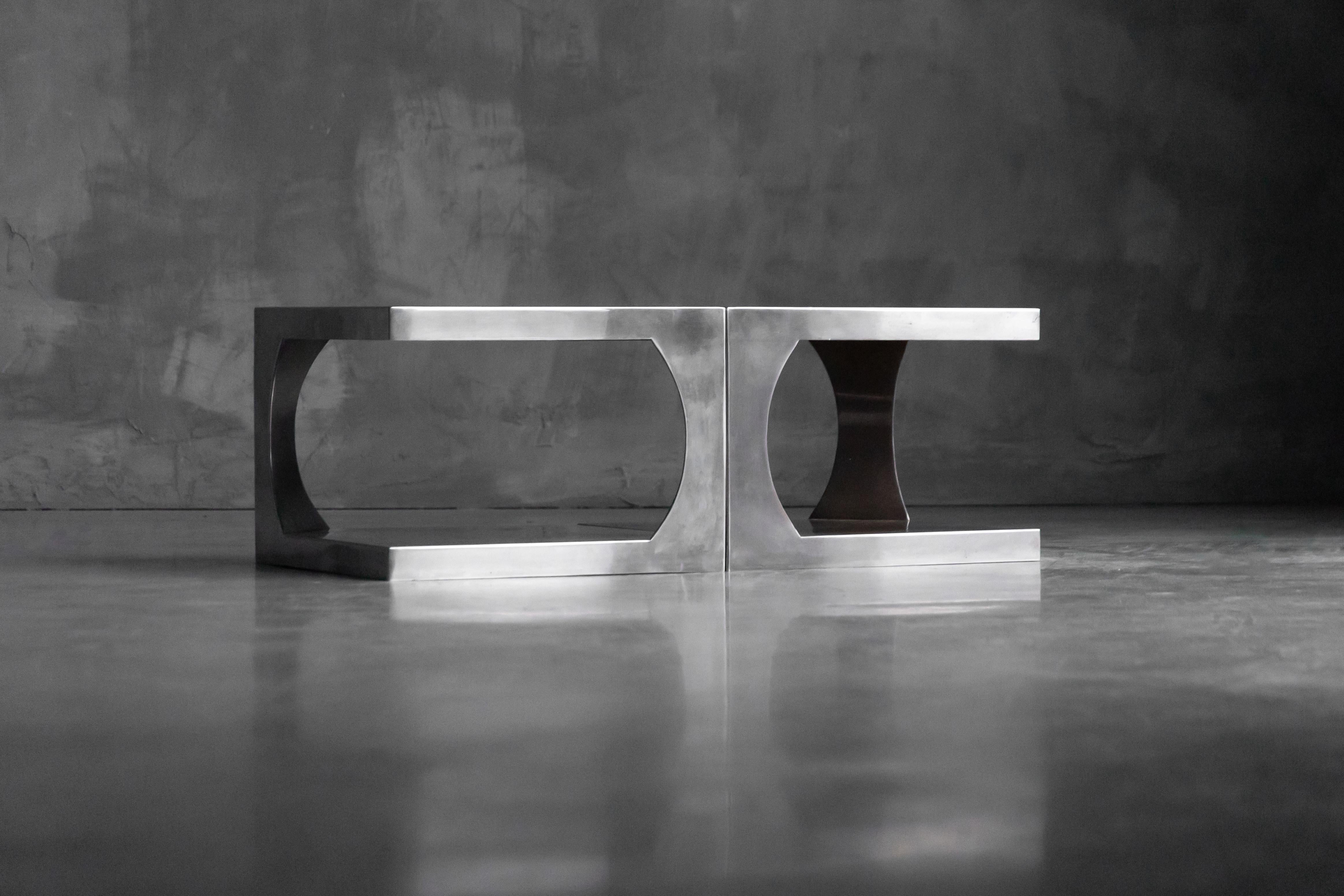 italien Modernist Aluminum Side Tables, Italy, 1970s en vente