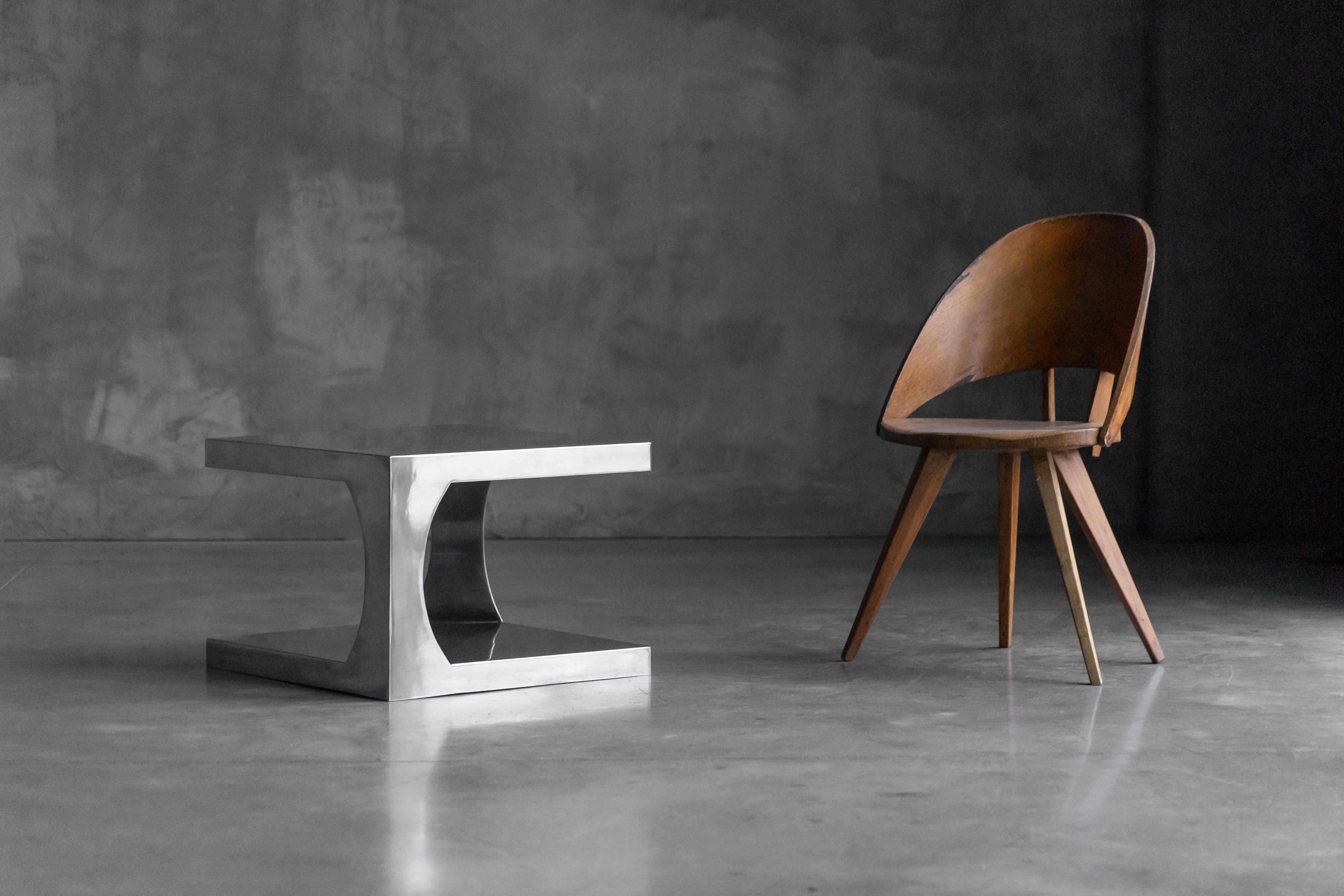 Modernist Aluminum Side Tables, Italy, 1970s Bon état - En vente à Antwerp, BE