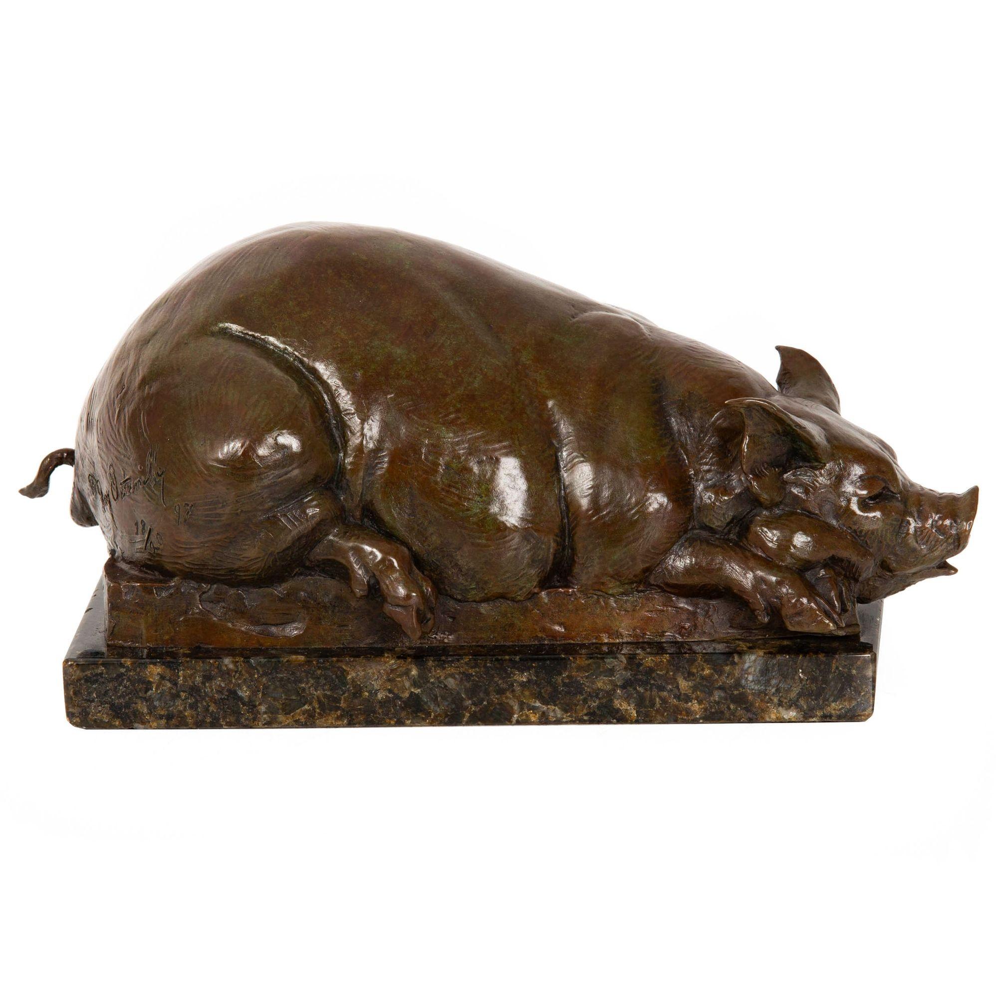 DAN OSTERMILLER
Estados Unidos, n. 1956

Cerdo descansando (1997)

Bronce patinado sobre base de mármol  firmado en el reverso 
