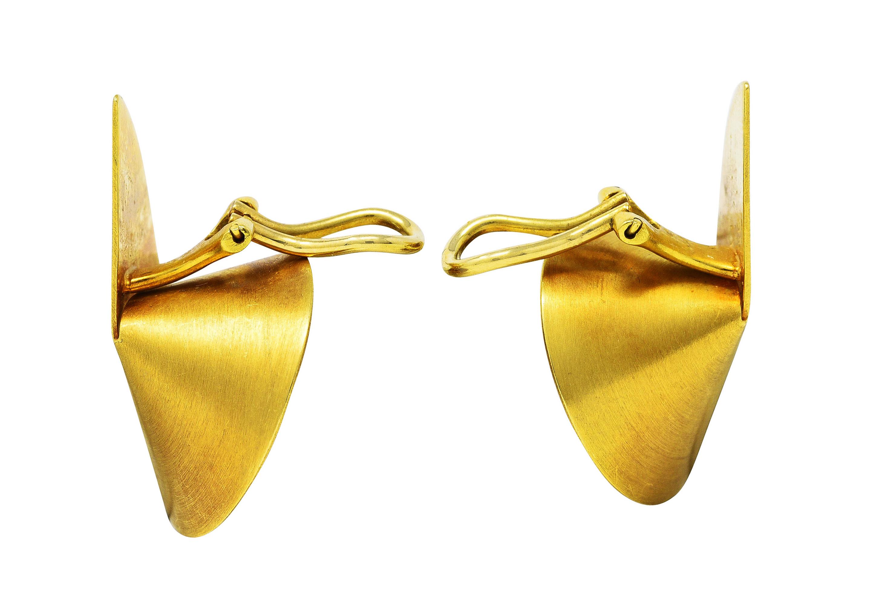 Contemporary Modernist Antonio Bernardo 18 Karat Yellow Gold Sculptural Ear-Clip Earrings