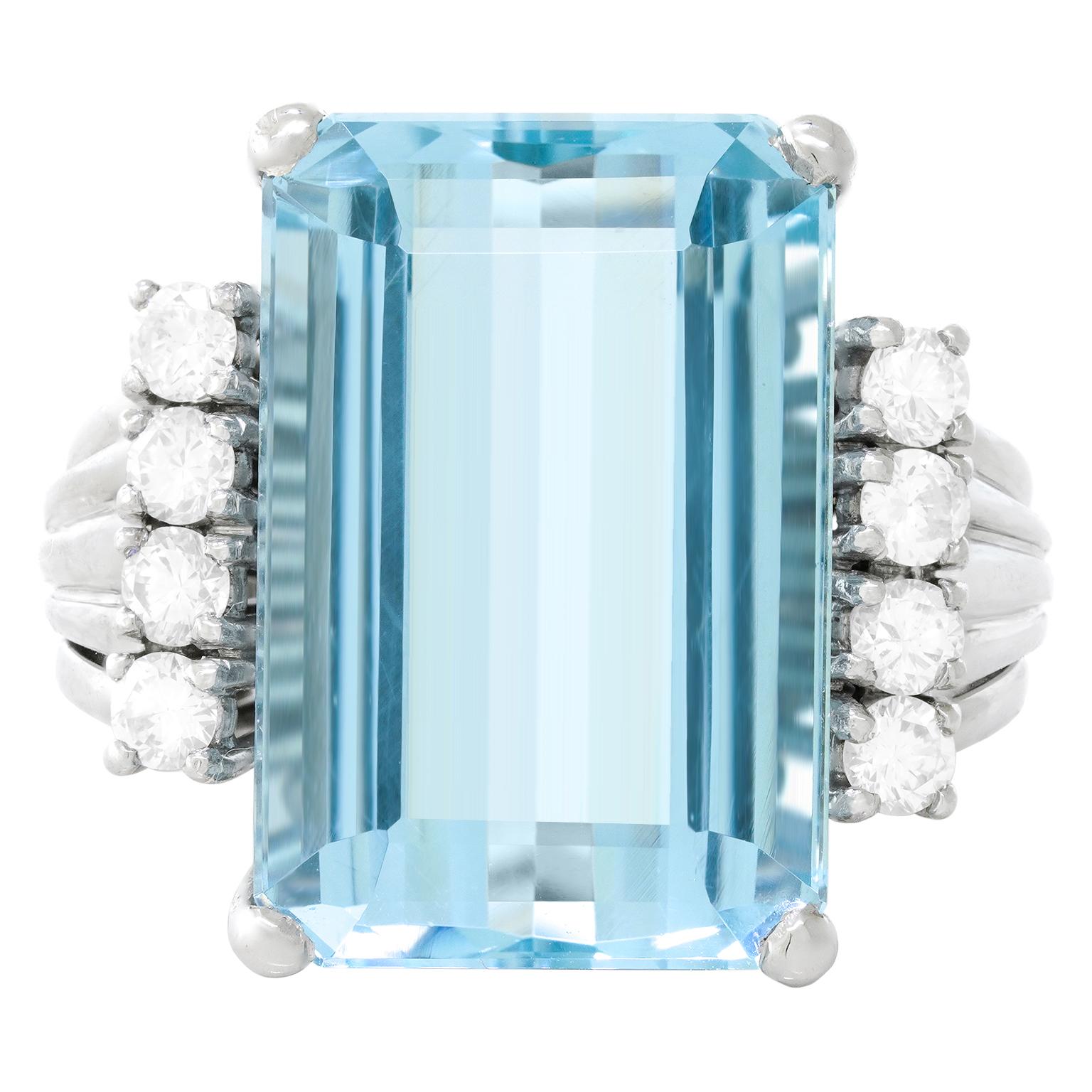 Emerald Cut Modernist Aquamarine and Diamond-set White Gold Ring For Sale