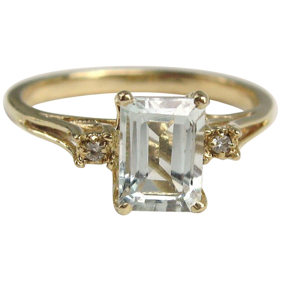 Modernist Aquamarine Diamond Ring 14 Karat For Sale