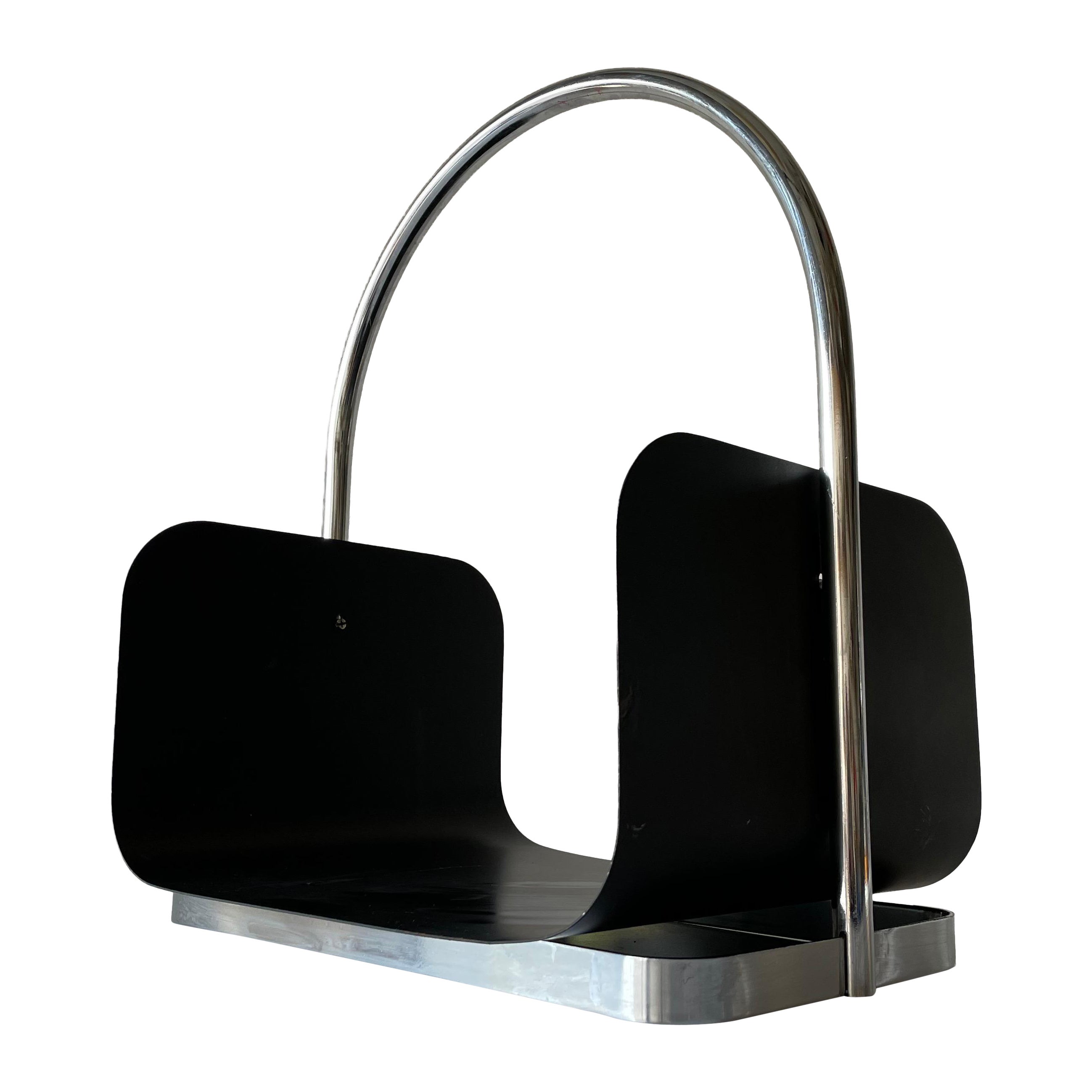 Portariviste modernista ad arco in metallo cromato e nero, anni 
60, Germania in vendita