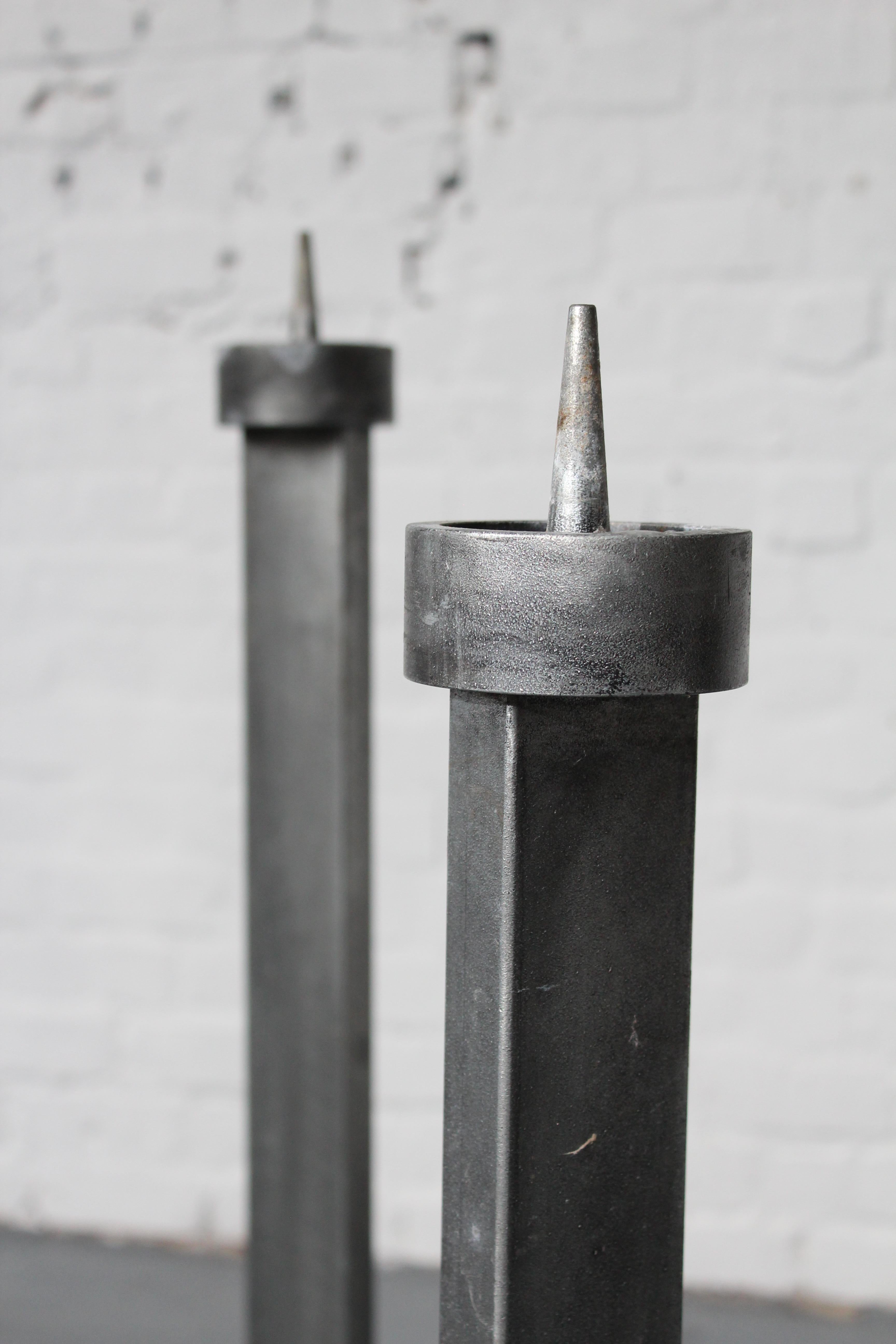 Candelabro arquitectónico modernista de Roger Bonduel finales del siglo XX en venta