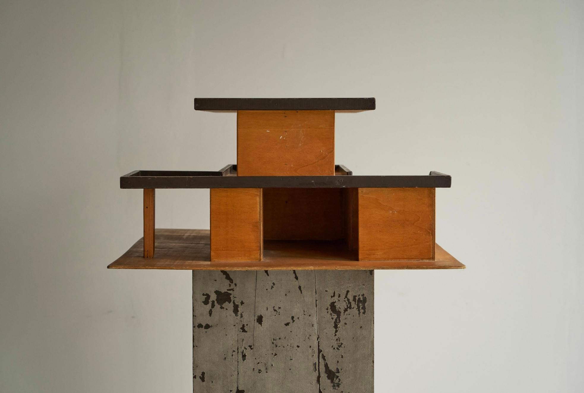 Maquette d'architecture moderniste en contreplaqué teinté années 1950 en vente 4