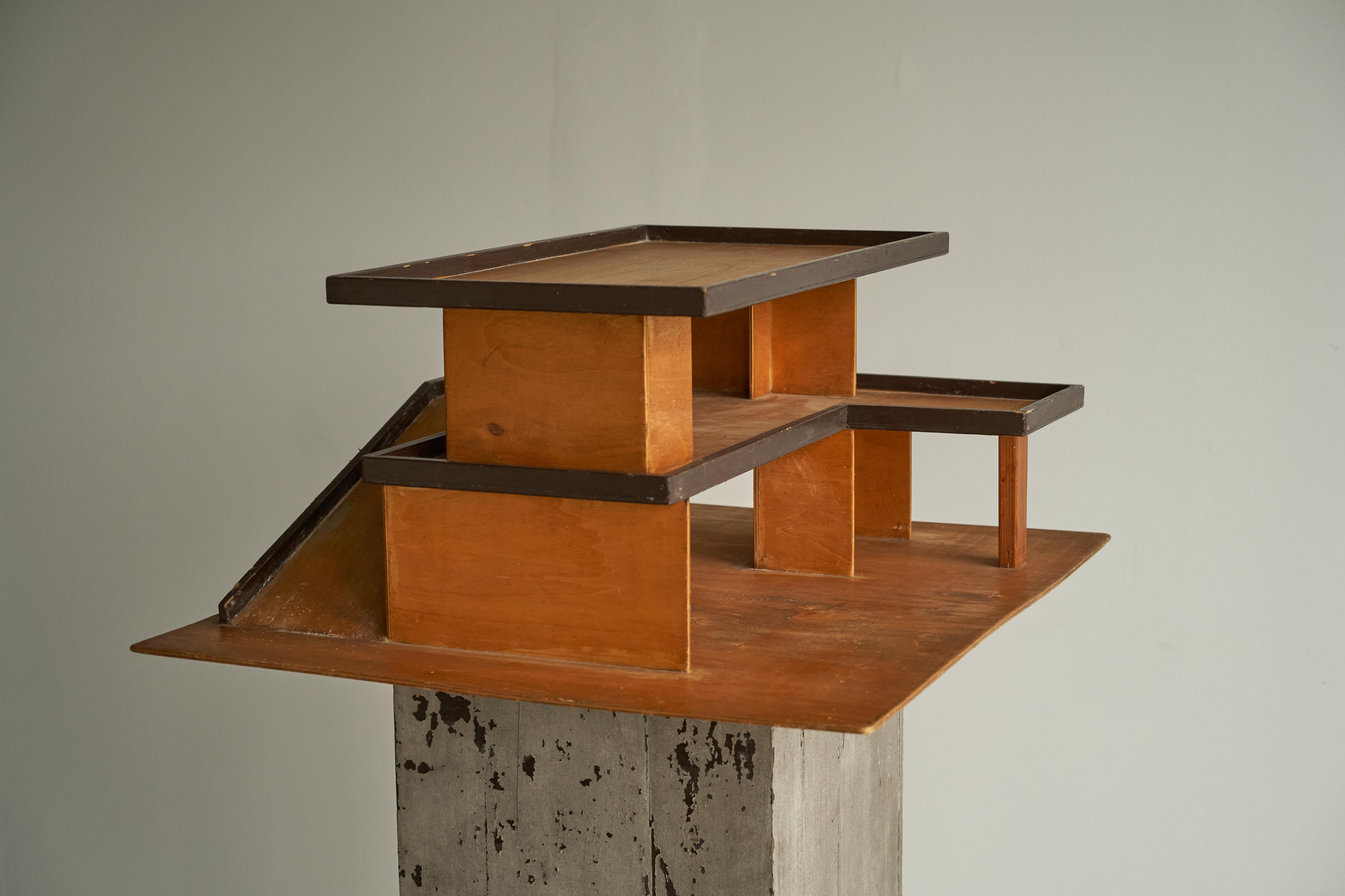 Modernist Architectural Model in Stained Plywood 1950s For Sale 6