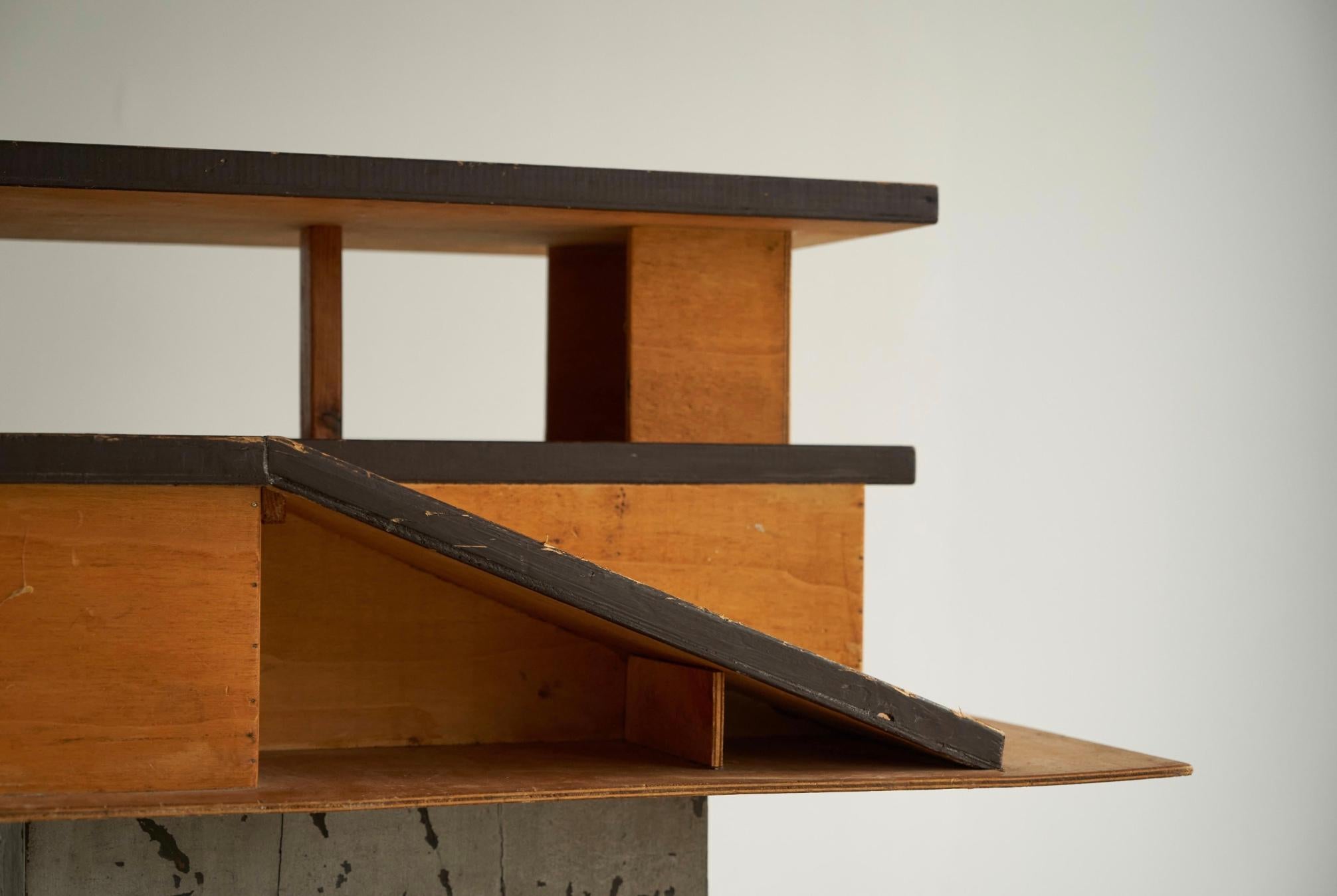 20ième siècle Maquette d'architecture moderniste en contreplaqué teinté années 1950 en vente