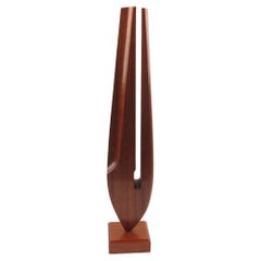 Abstrakte modernistische architektonische Holzornament-Skulptur-Tuninggabel