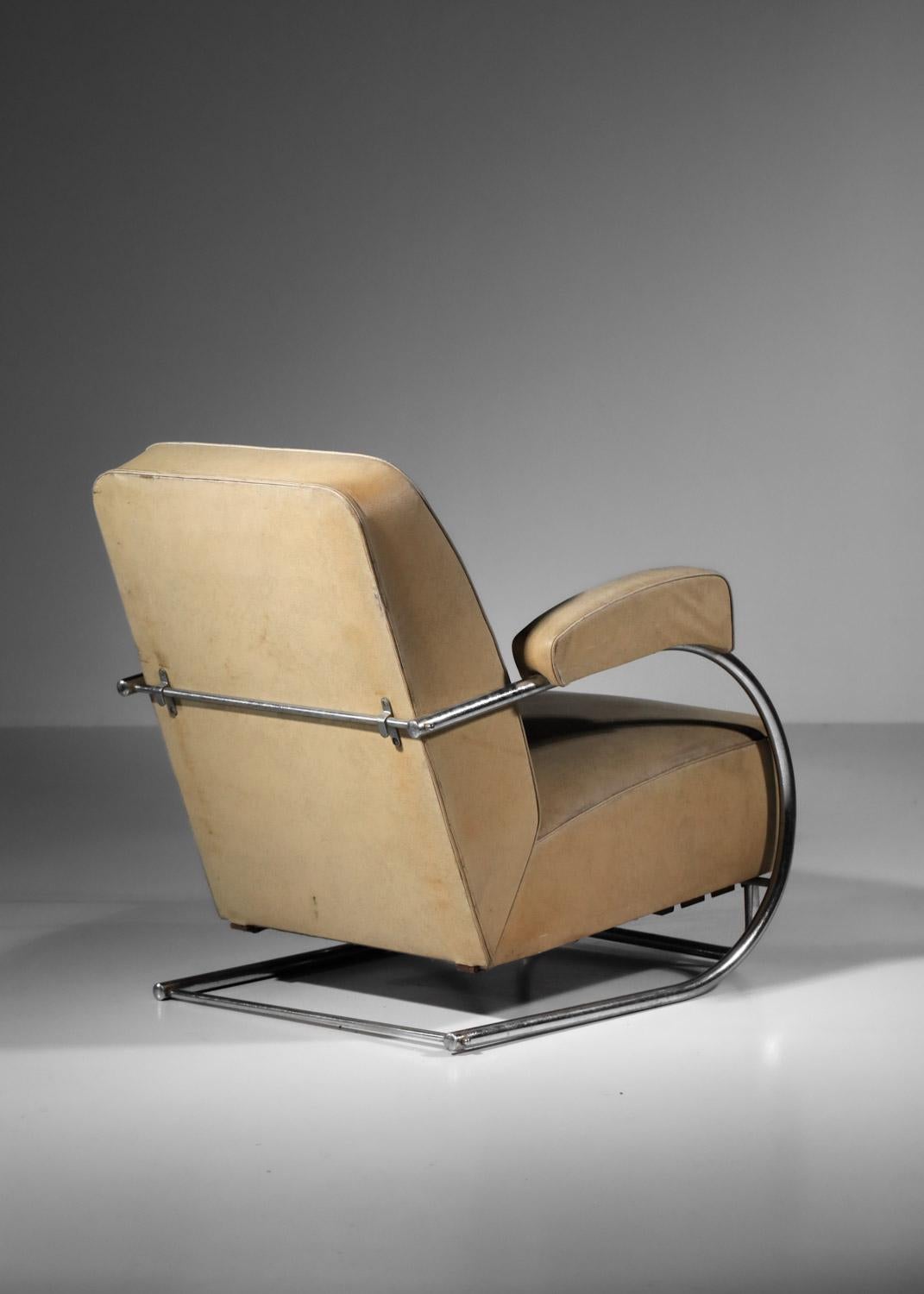Modernist armchair in chromed steel tube and imitation leather from the 40's For Sale 8