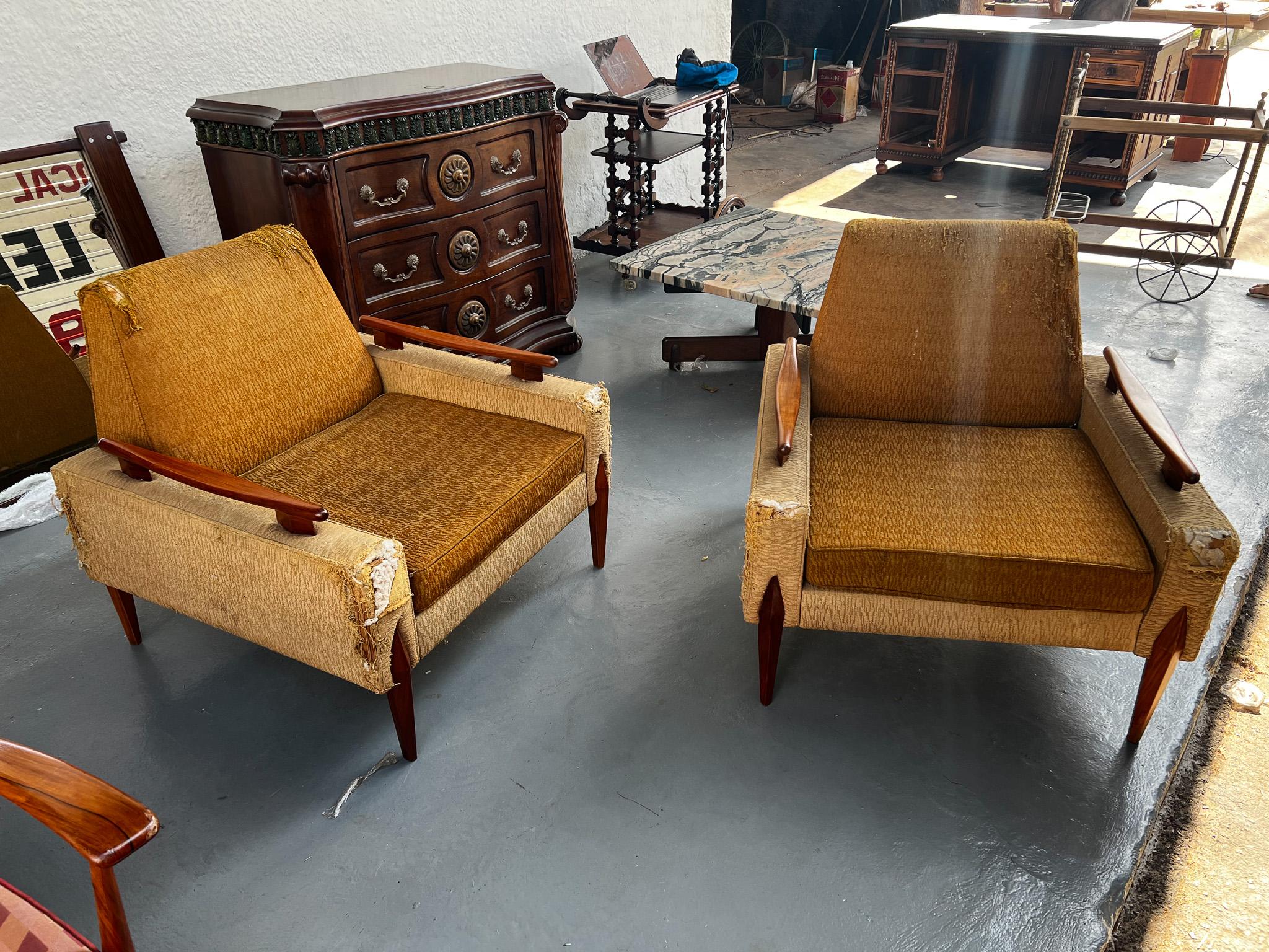 Brazilian Modern Armchairs in Caviuna hardwood & Grey Linen, circa 1950s, Brazil For Sale 8