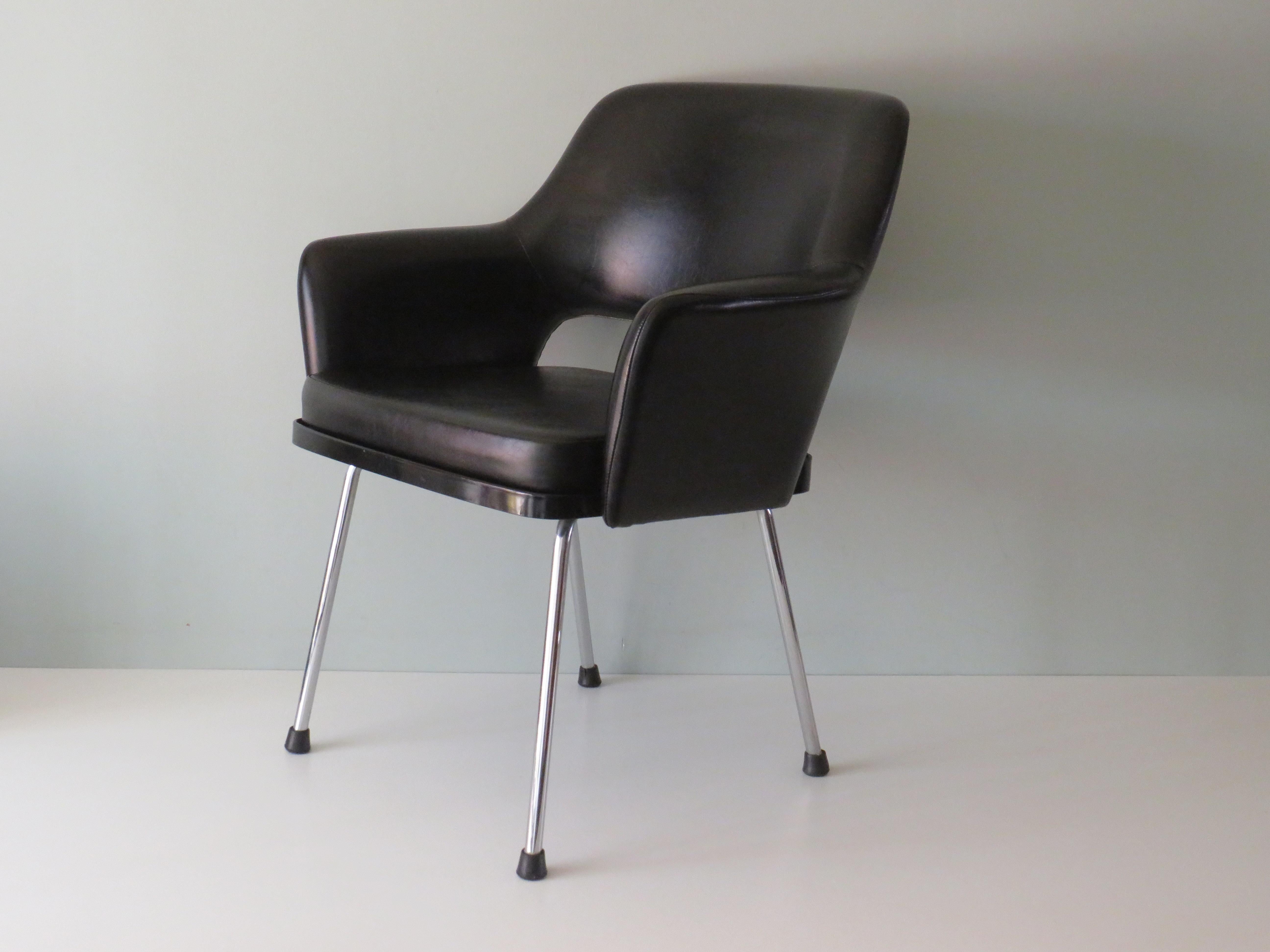 Belgian Modernist Armrest Chair, Chrome and Skai, Belgium 1960s For Sale