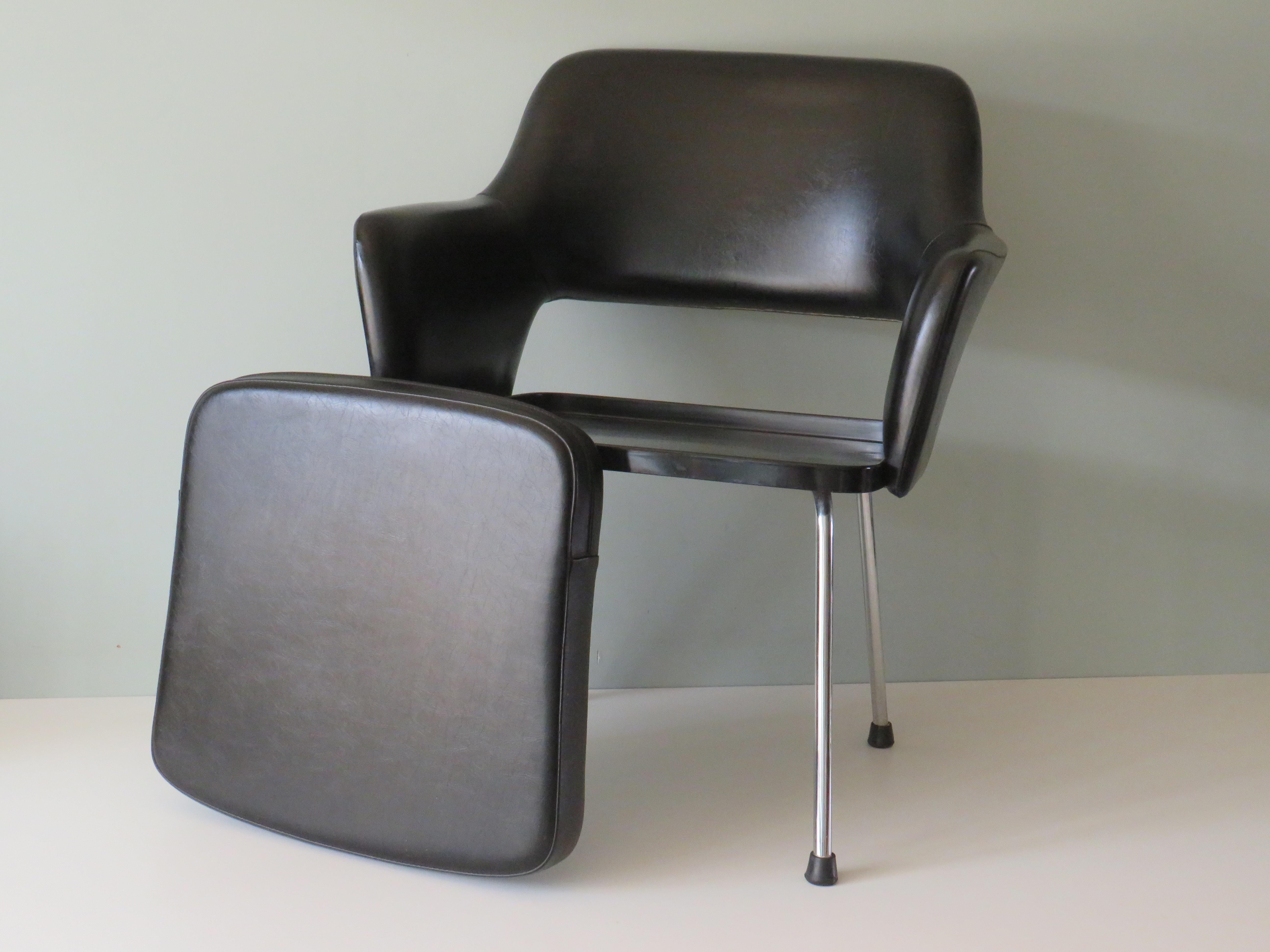 Modernist Armrest Chair, Chrome and Skai, Belgium 1960s For Sale 2