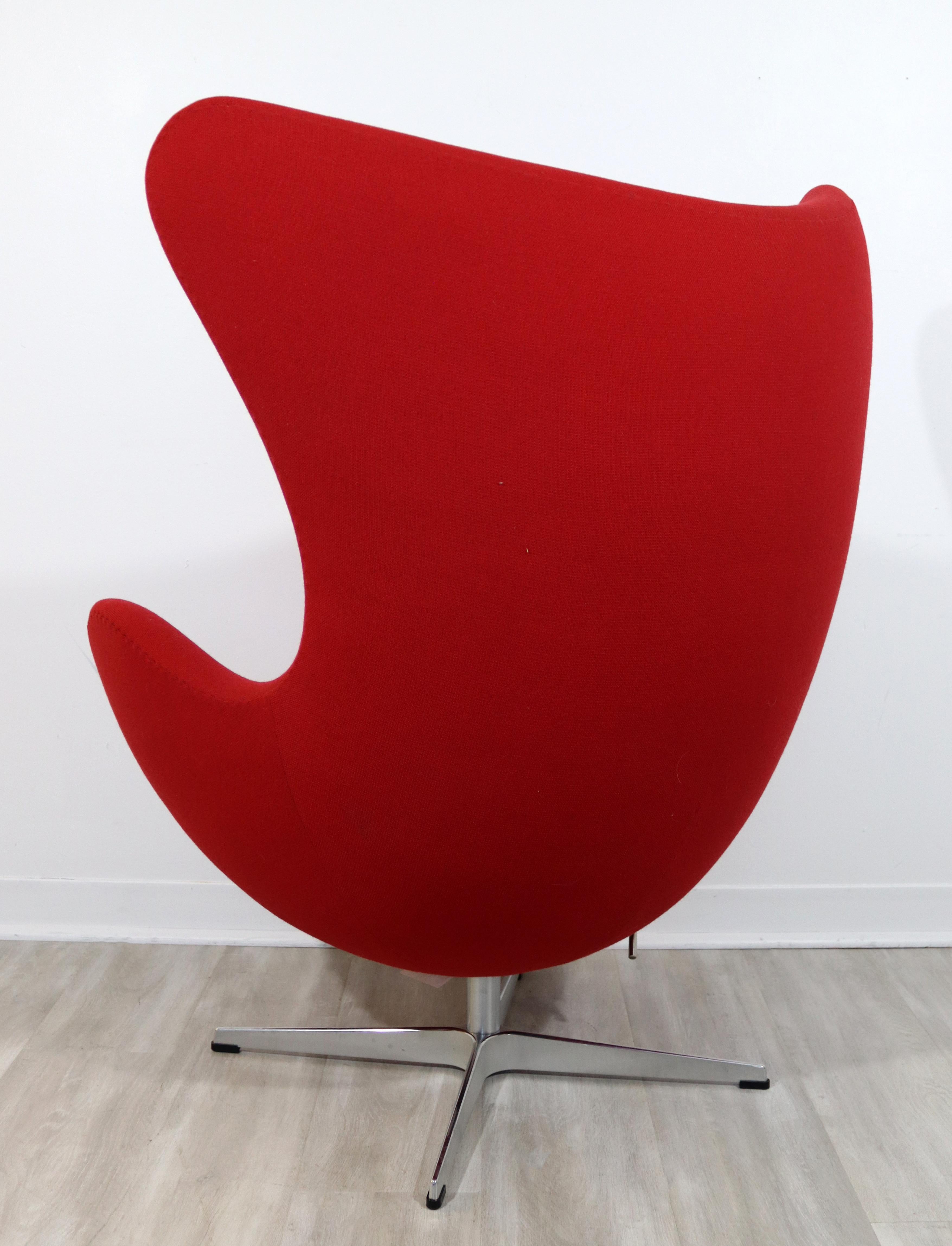 Modernist Arne Jacobsen Fritz Hansen Red High Back Egg Lounge Chair DWR In Good Condition In Keego Harbor, MI