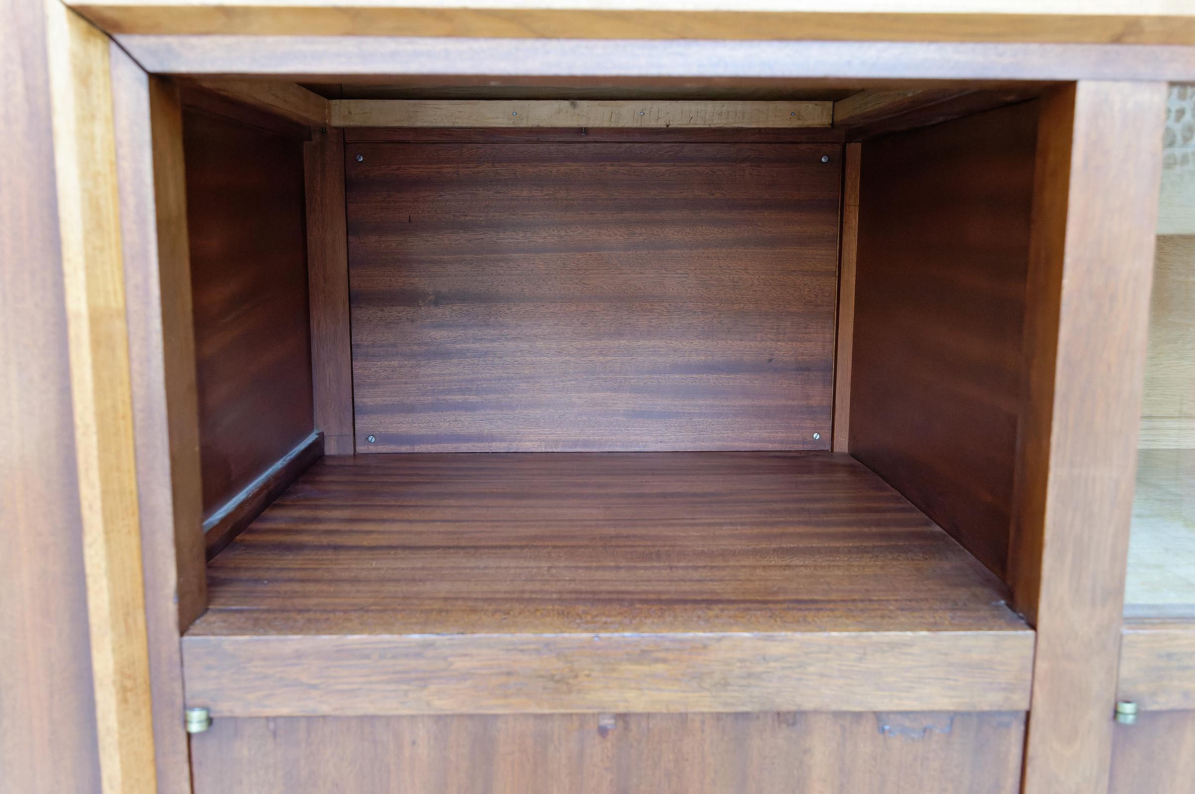Modernist Art Deco bookcase / cabinet, Attributed to Auguste Vallin, France For Sale 10