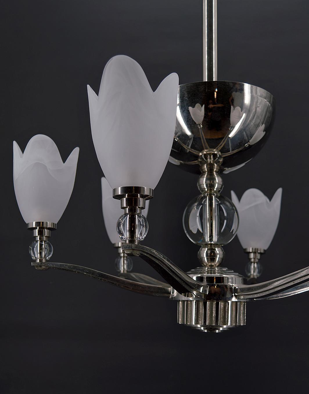 Lustre Art déco moderniste en chrome, France, datant d'environ 1930 en vente 6