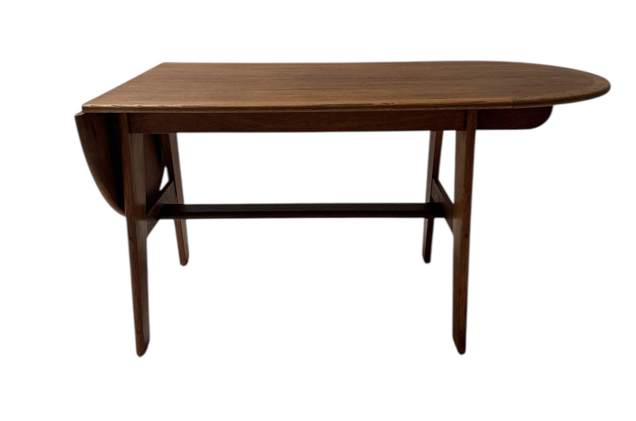 Modernist Art Deco Dining Room Table by Bas van Pelt for My Home, 1930s In Good Condition For Sale In Amsterdam, NL
