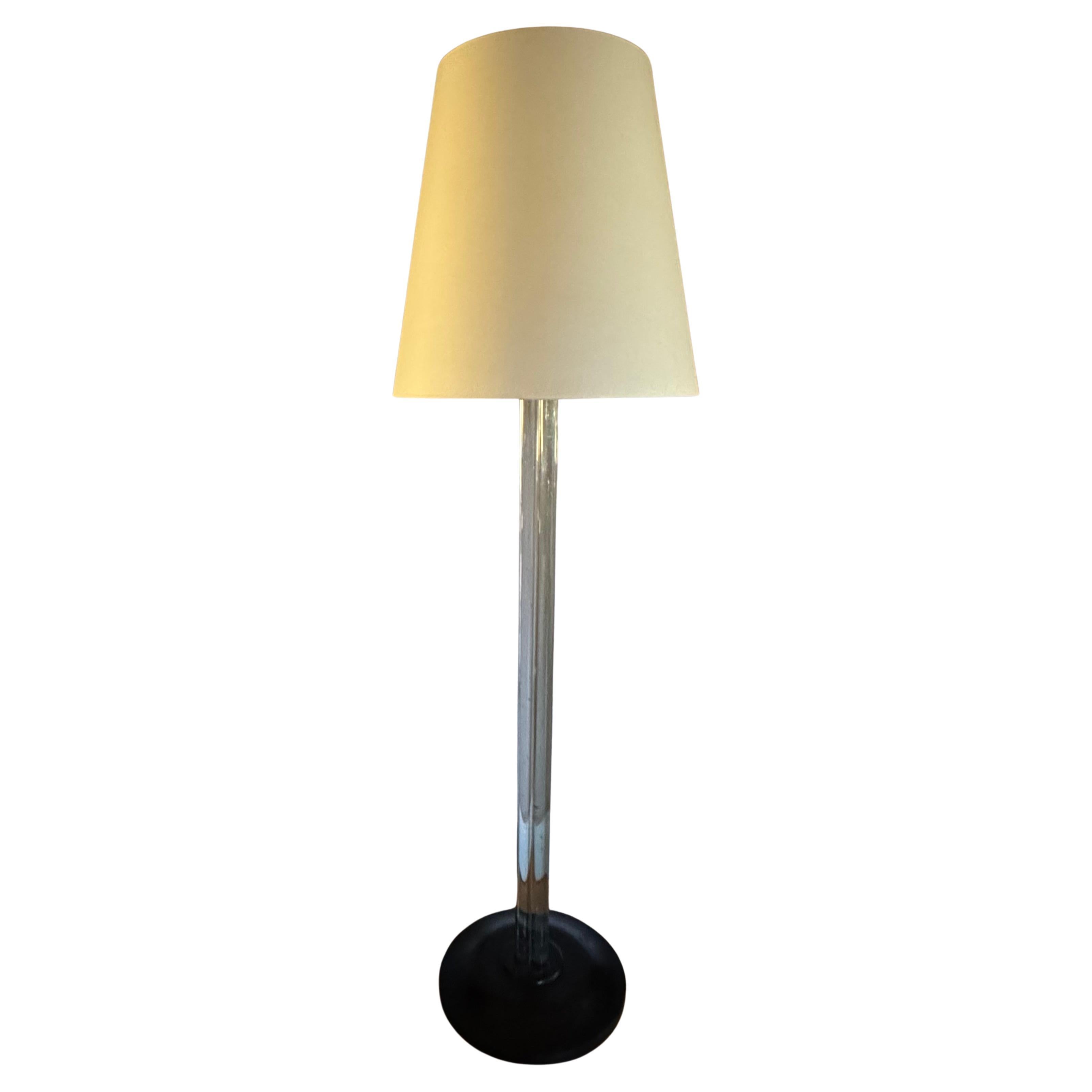 Modernistische Art-Déco-Stehlampe mit Glasrohr, Syrie Maughan zugeschrieben im Angebot