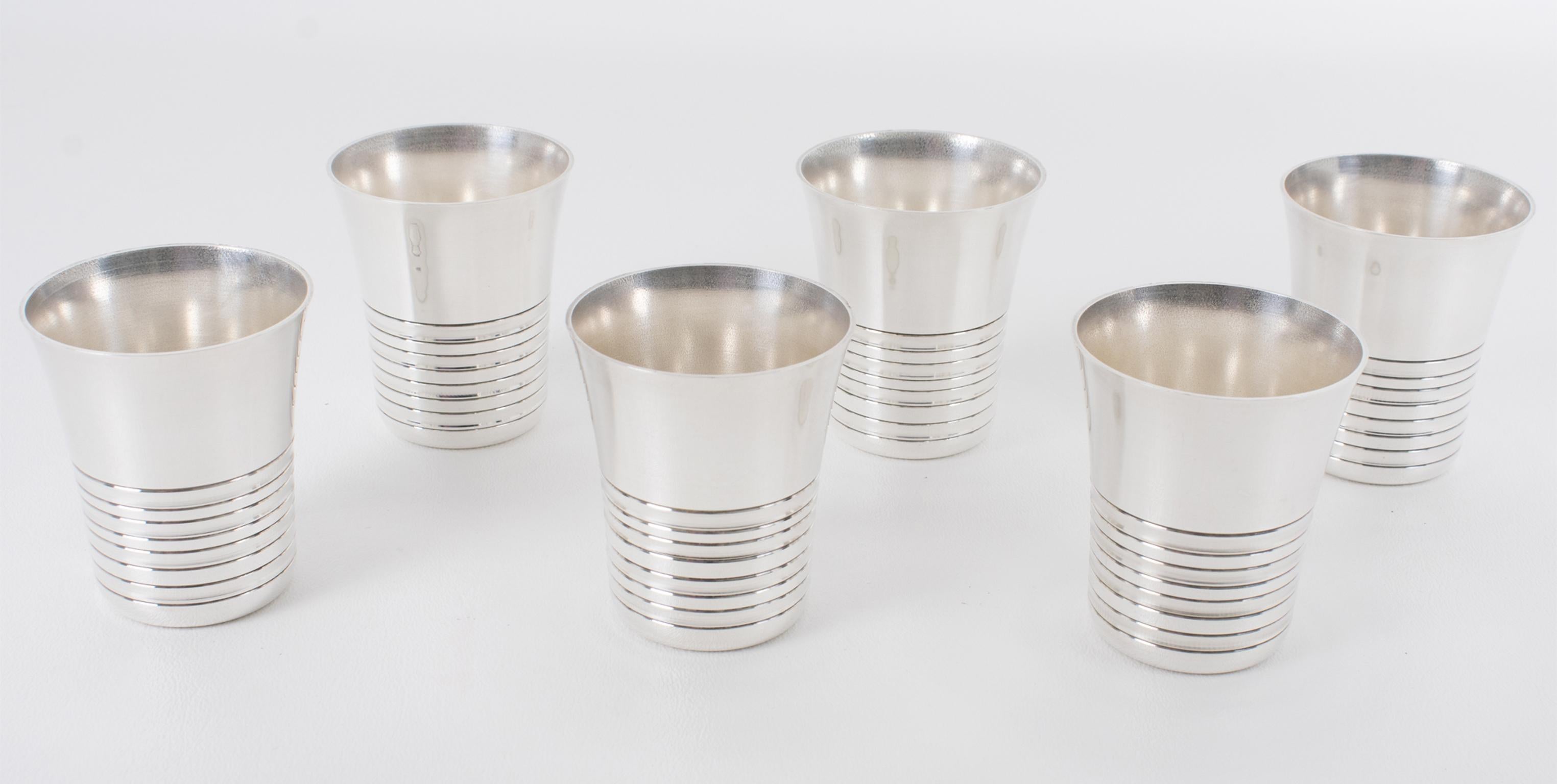 Moderniste Art Deco Silver Plate Cocktail Cordial Cups or Shot Glasses, 6 pieces en vente 1