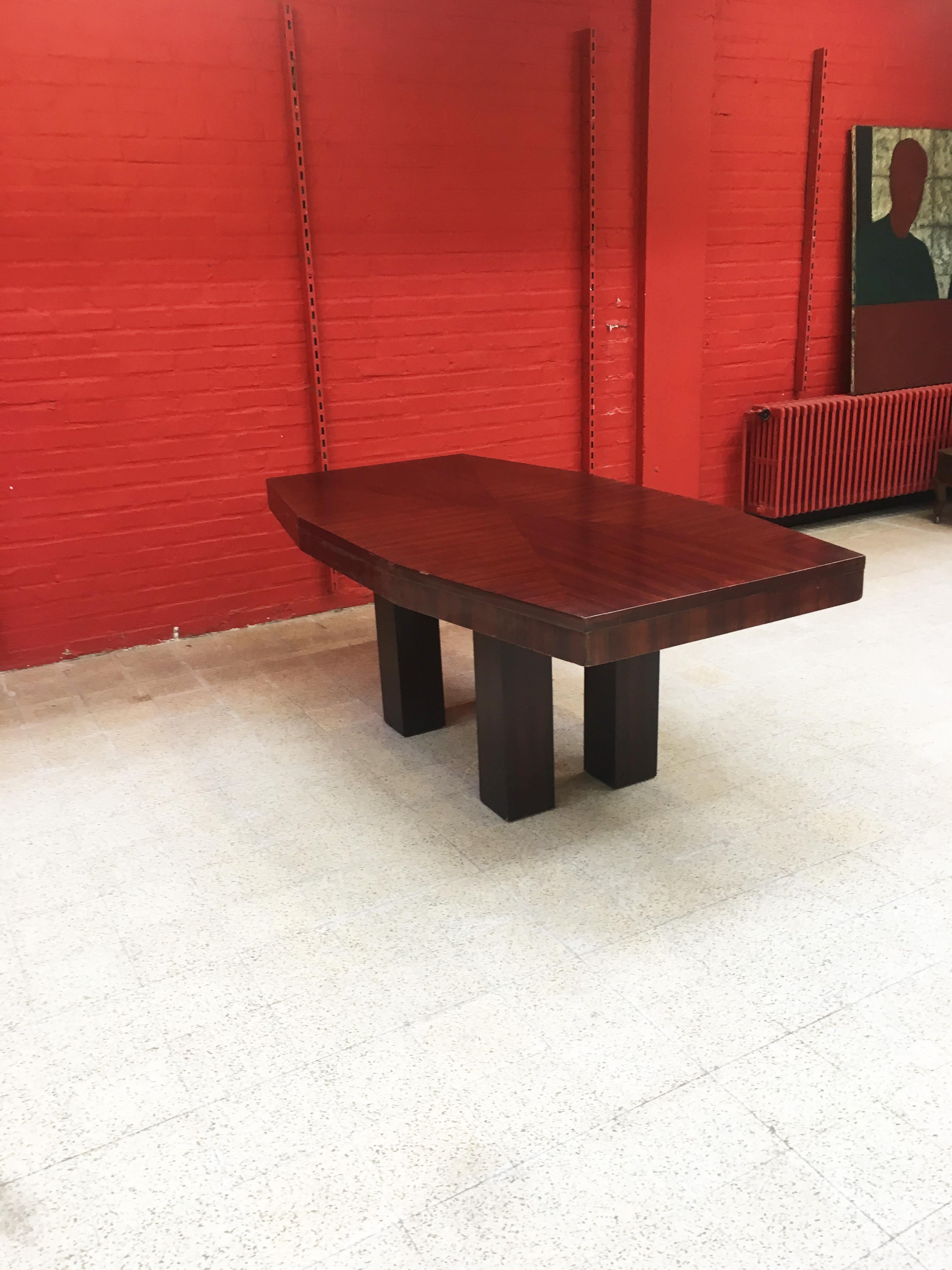 Modernist Art Deco table circa 1930-1940 attributed to Jacques Adnet.