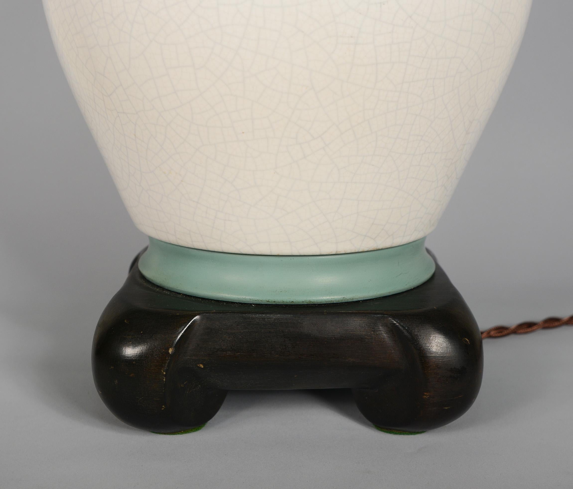 Mid-Century Modern Modernist Asian Style Table Lamp with Crackle Glaze For Sale