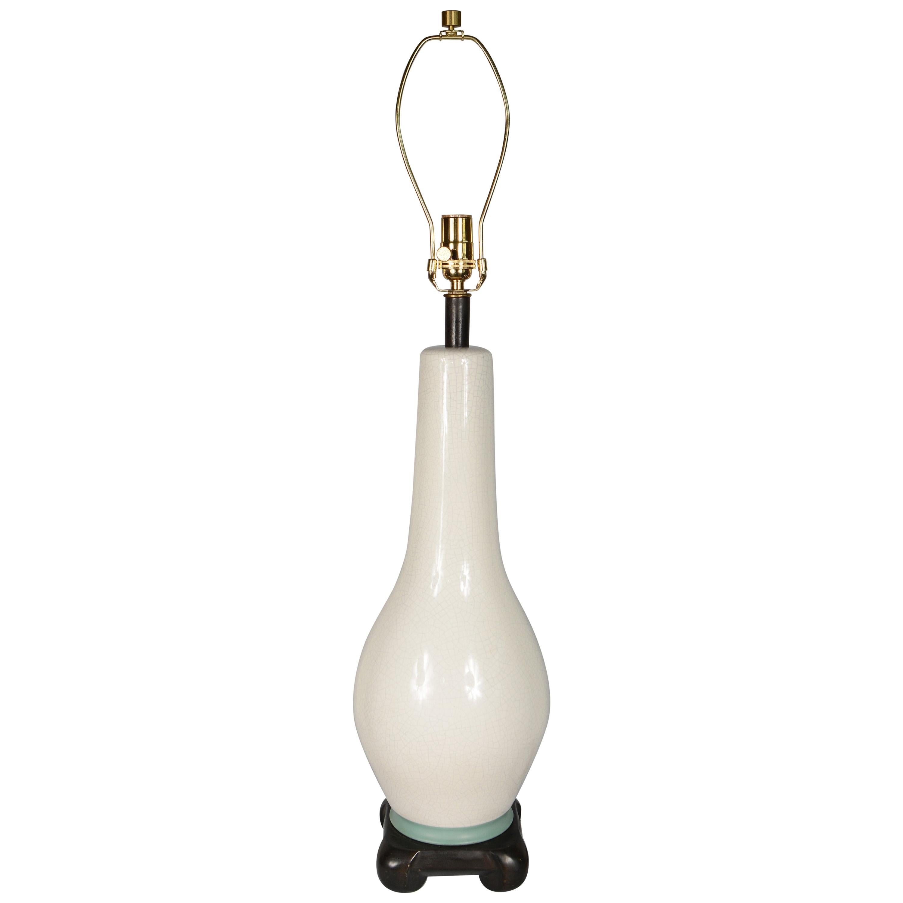 Lampe de table de style asiatique moderniste avec glaçure craquelée