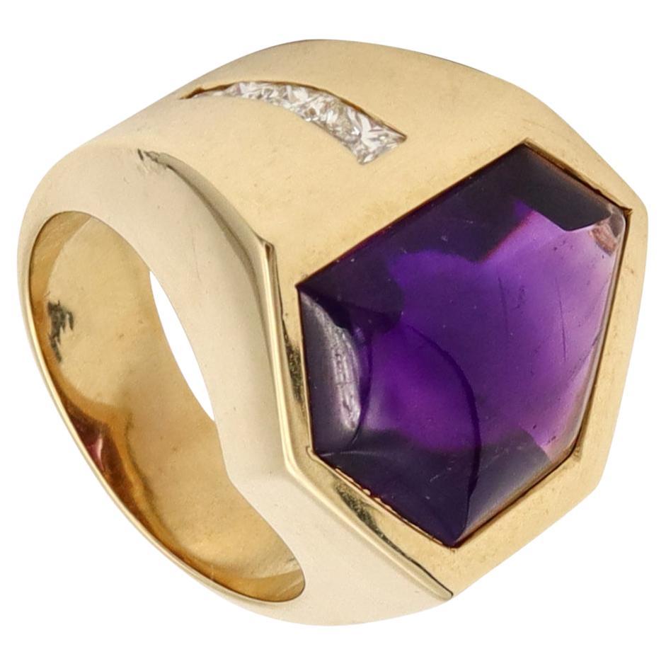 Anillo Modernista Asimétrico en Oro de 18 Kt con 9,27 Cts en Diamantes y Amatista