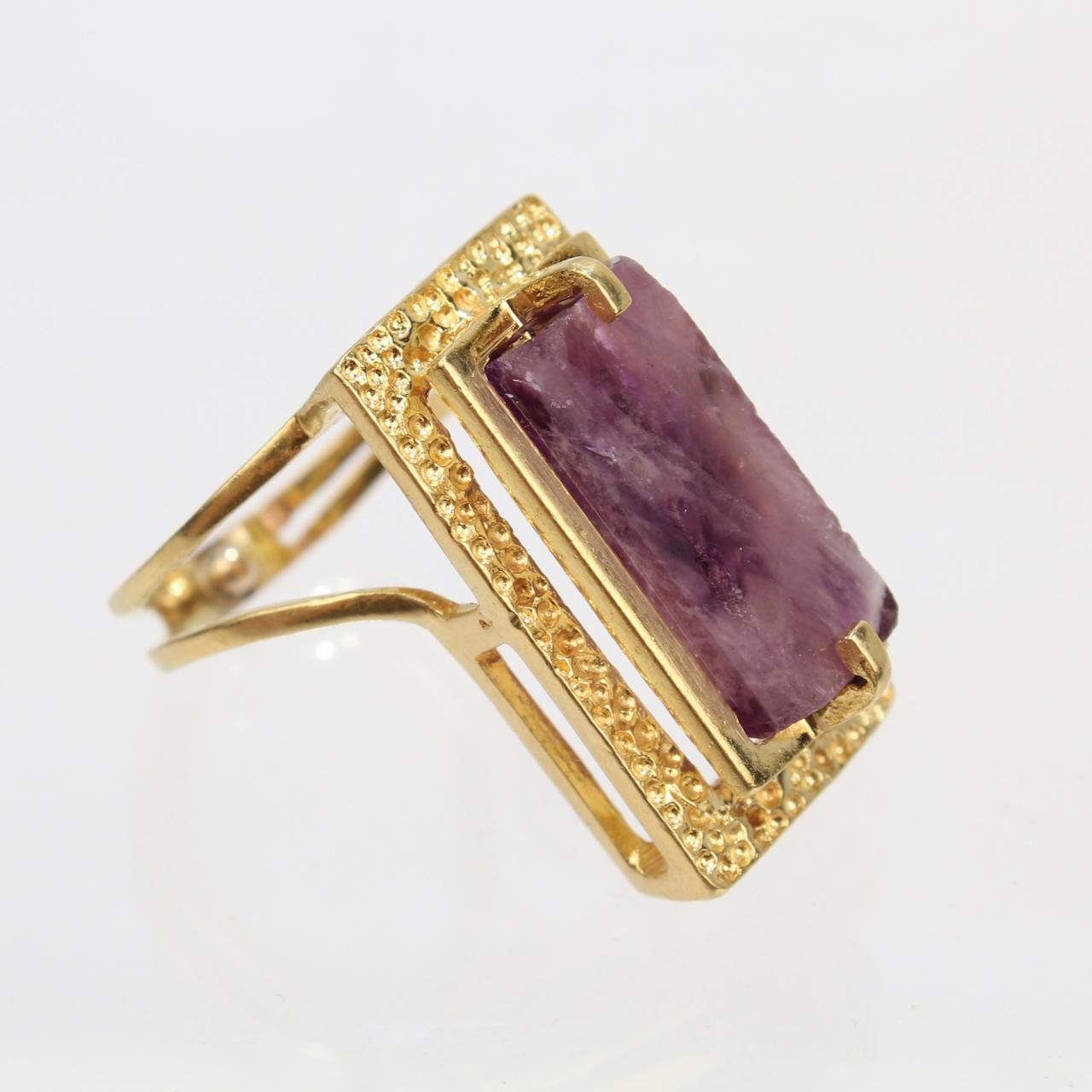 Modernist Asymmetrical 18k Gold and Rough Cut Amethyst Gemstone Cocktail Ring For Sale 3