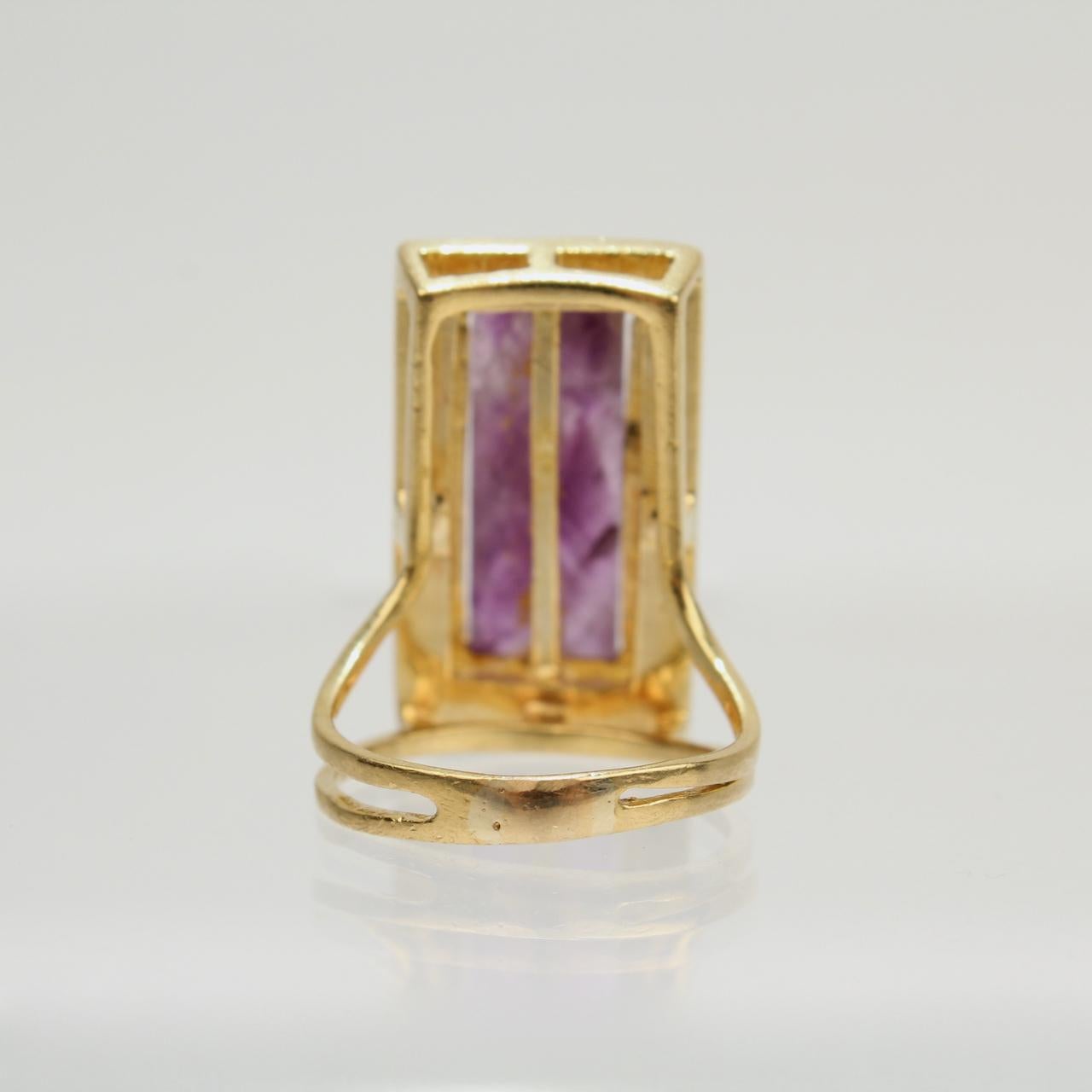 Women's Modernist Asymmetrical 18k Gold and Rough Cut Amethyst Gemstone Cocktail Ring For Sale