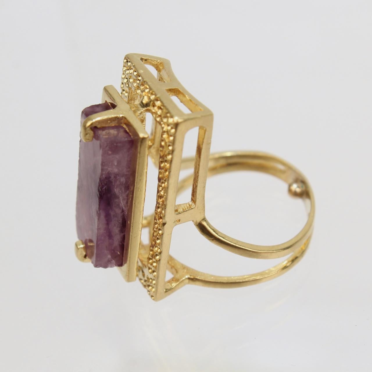 Modernist Asymmetrical 18k Gold and Rough Cut Amethyst Gemstone Cocktail Ring For Sale 1