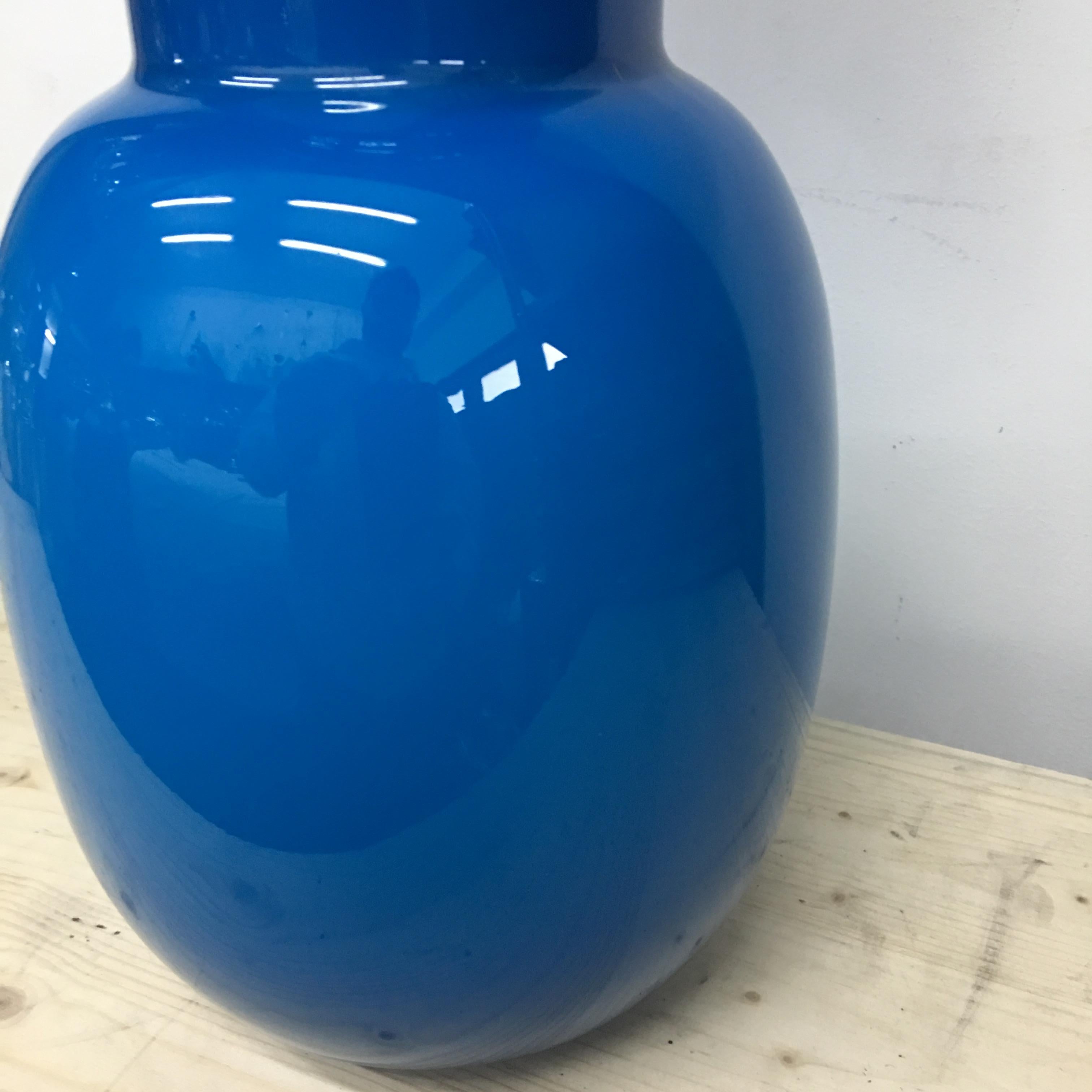 Modernist Aureliano Toso blue Murano Glass Vase, Italy, 2000 1