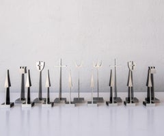 Ensemble d'échecs moderniste Austin Cox vintage en aluminium dans son coffret d'origine