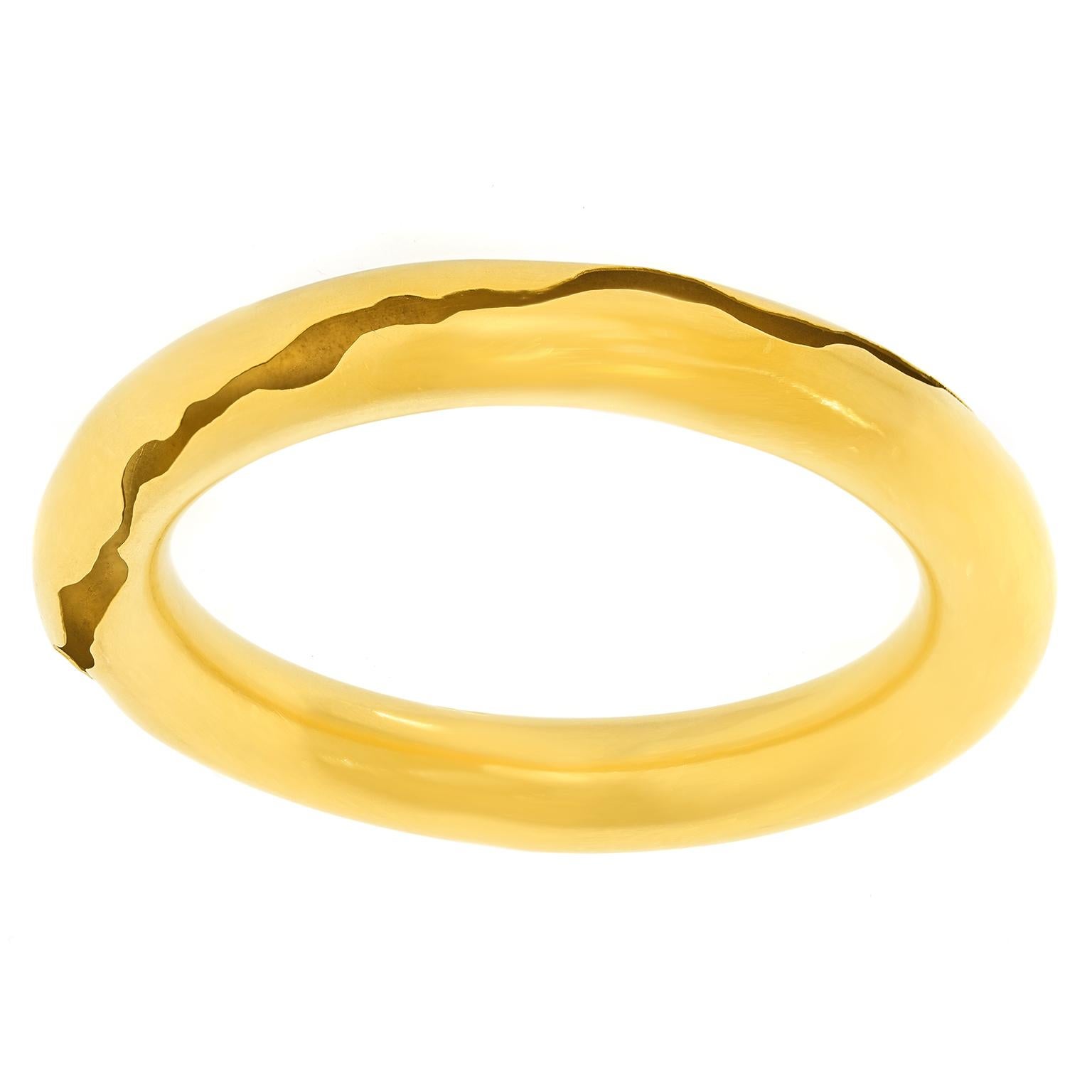 Modernist Bangle by Niessing In Excellent Condition For Sale In Litchfield, CT