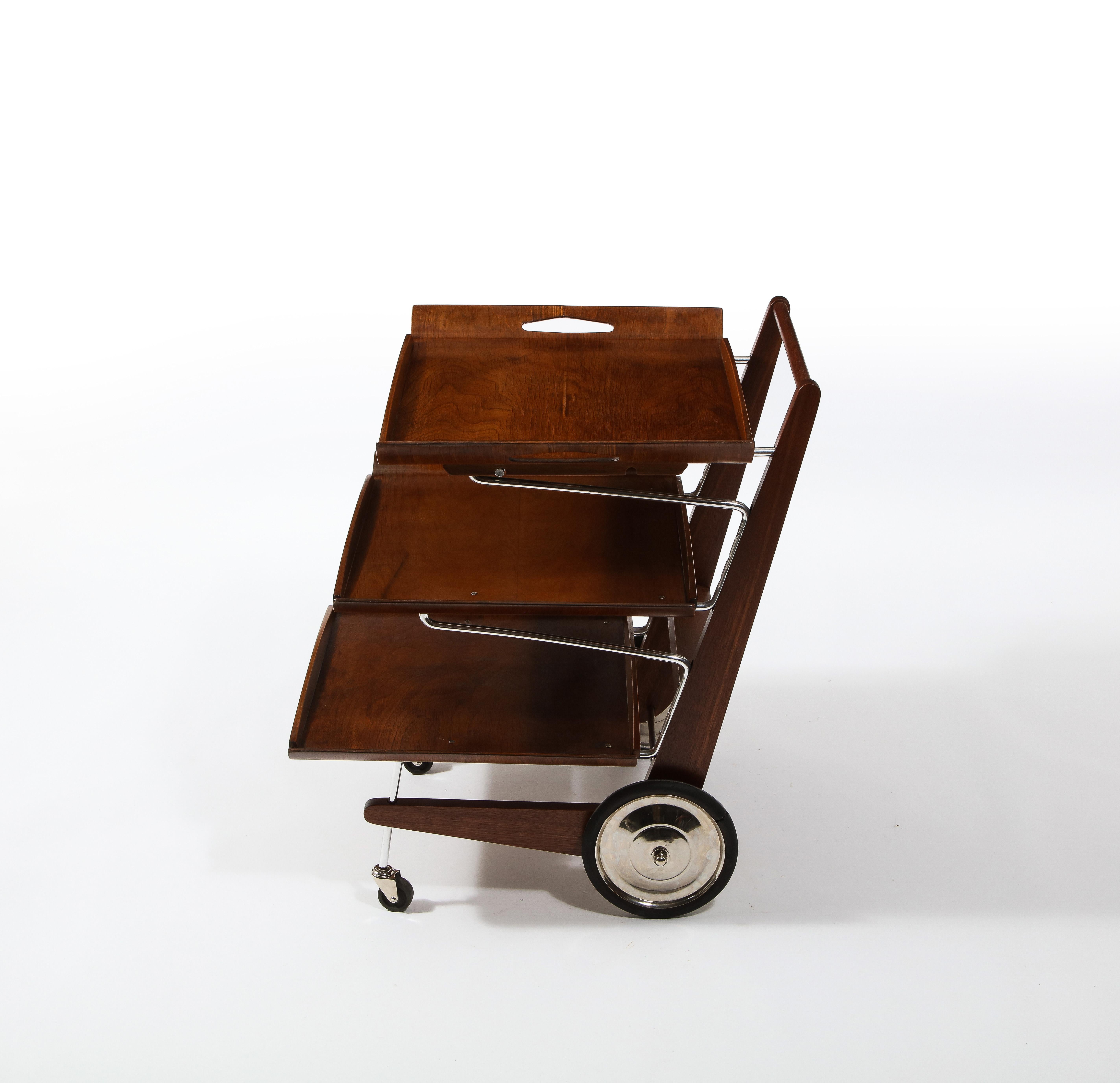Mid-Century Modern Modernist Tiered Magazine Rack on Wheels or Bar Cart, USA 1950's For Sale