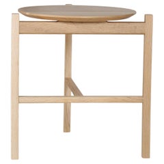 Modernistischer Bauhaus-Beistelltisch aus japanischer Eiche - runde Platte