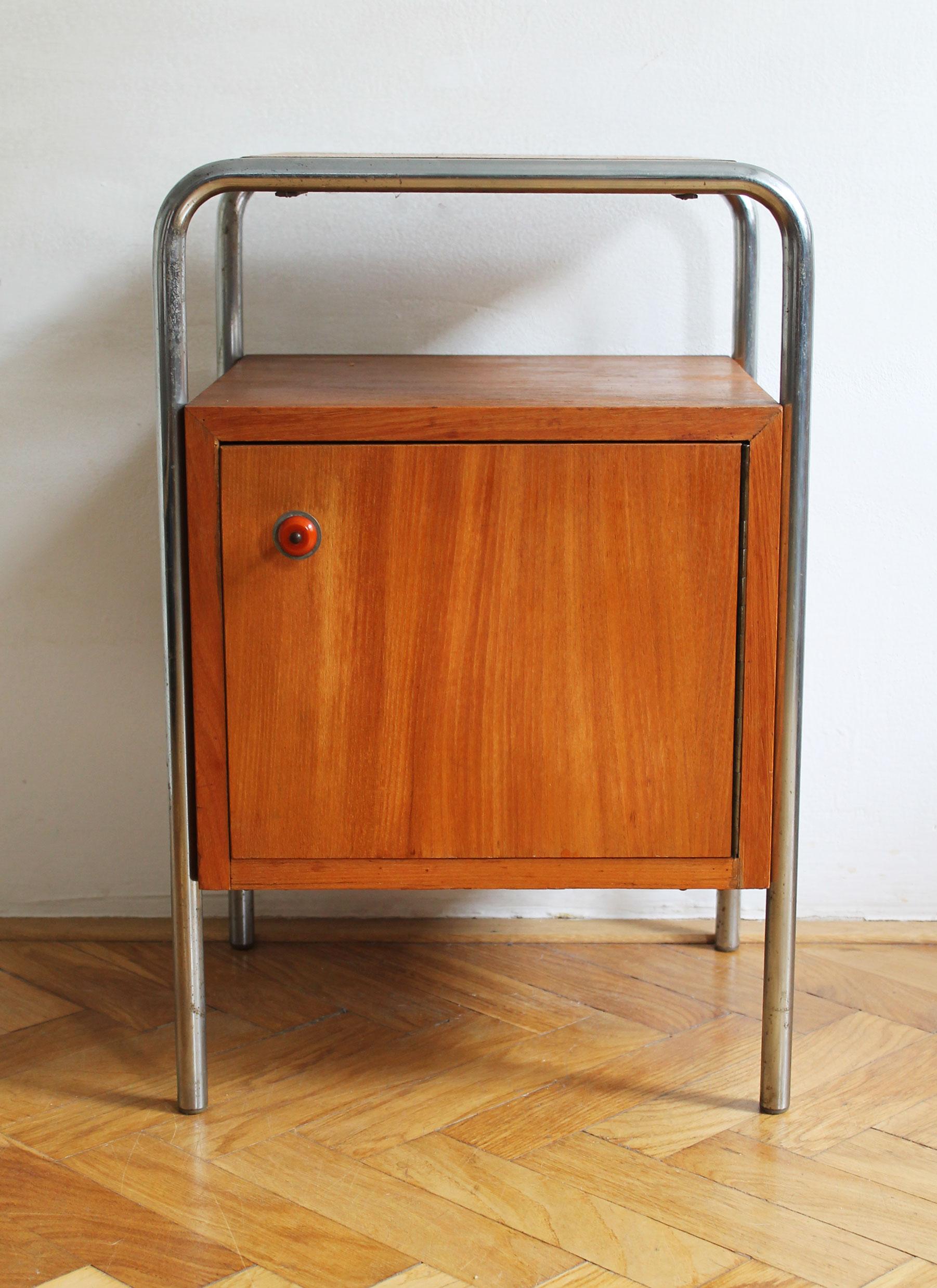 Mid-20th Century Modernist Bedside table Model N6 by Slezak