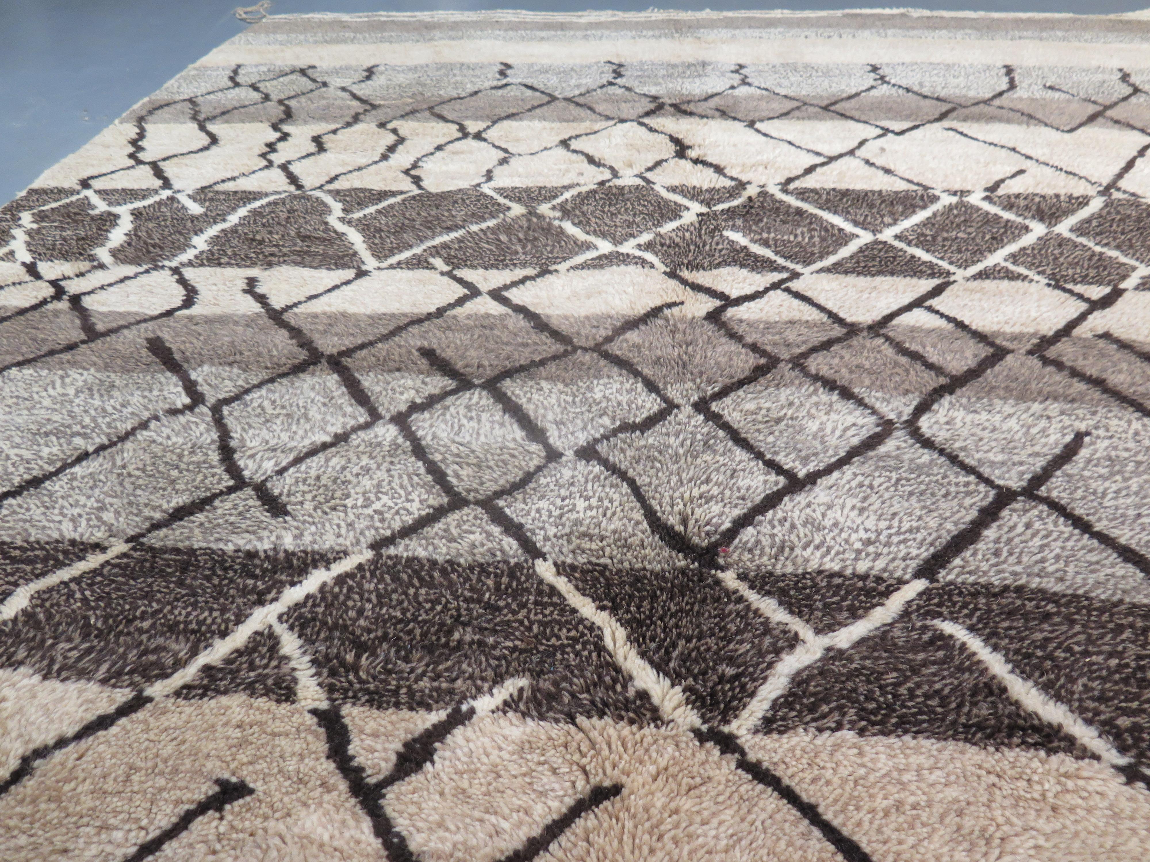 Hand-Knotted Modernist Beni Ourain Carpet For Sale
