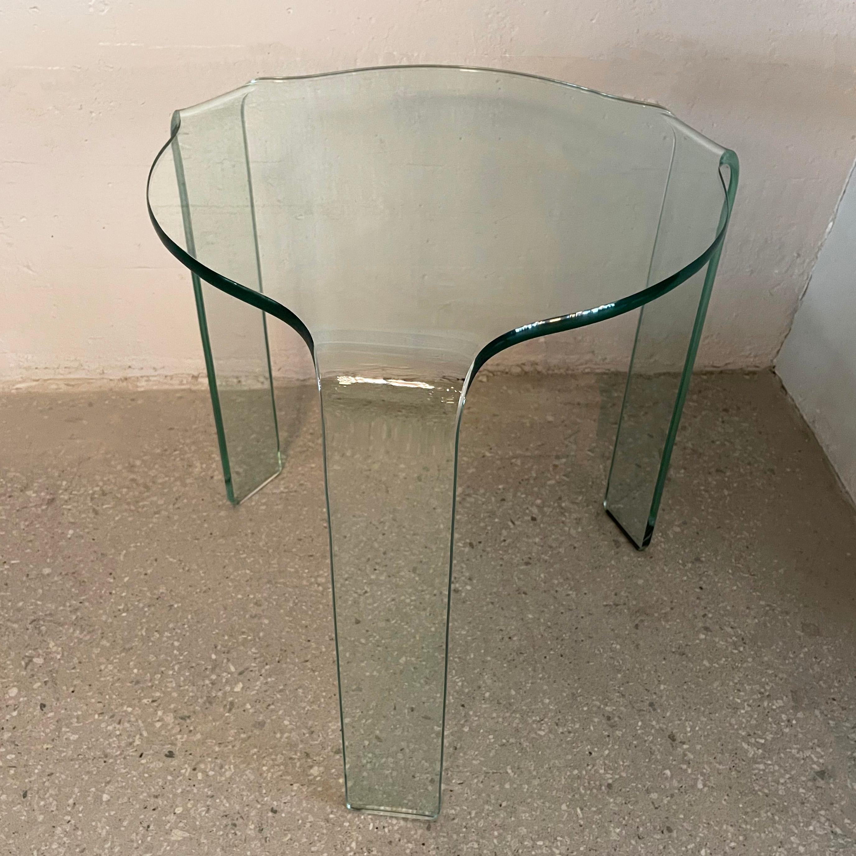 Mid-Century Modern Modernist Bent Glass Side Table by Vittorio Livi for Fiam