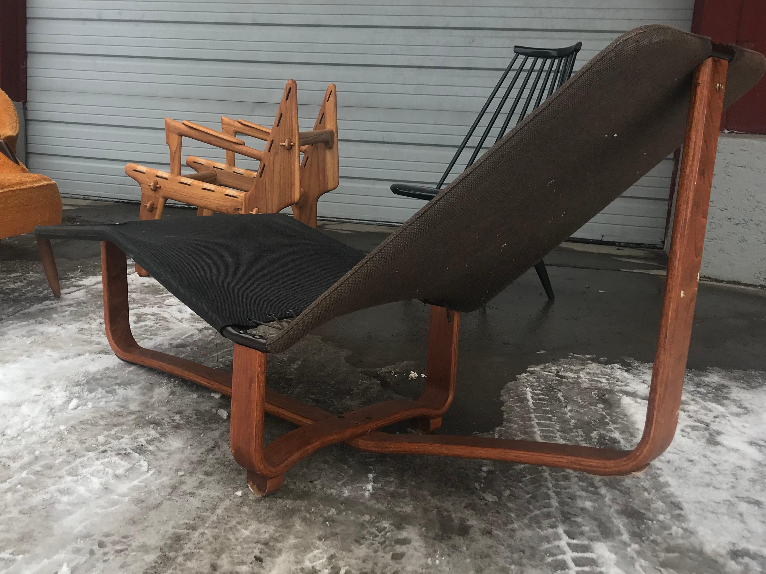 Danish Modernist Bentwood Chaise Lounge by Ingmar & Knut Relling For Sale