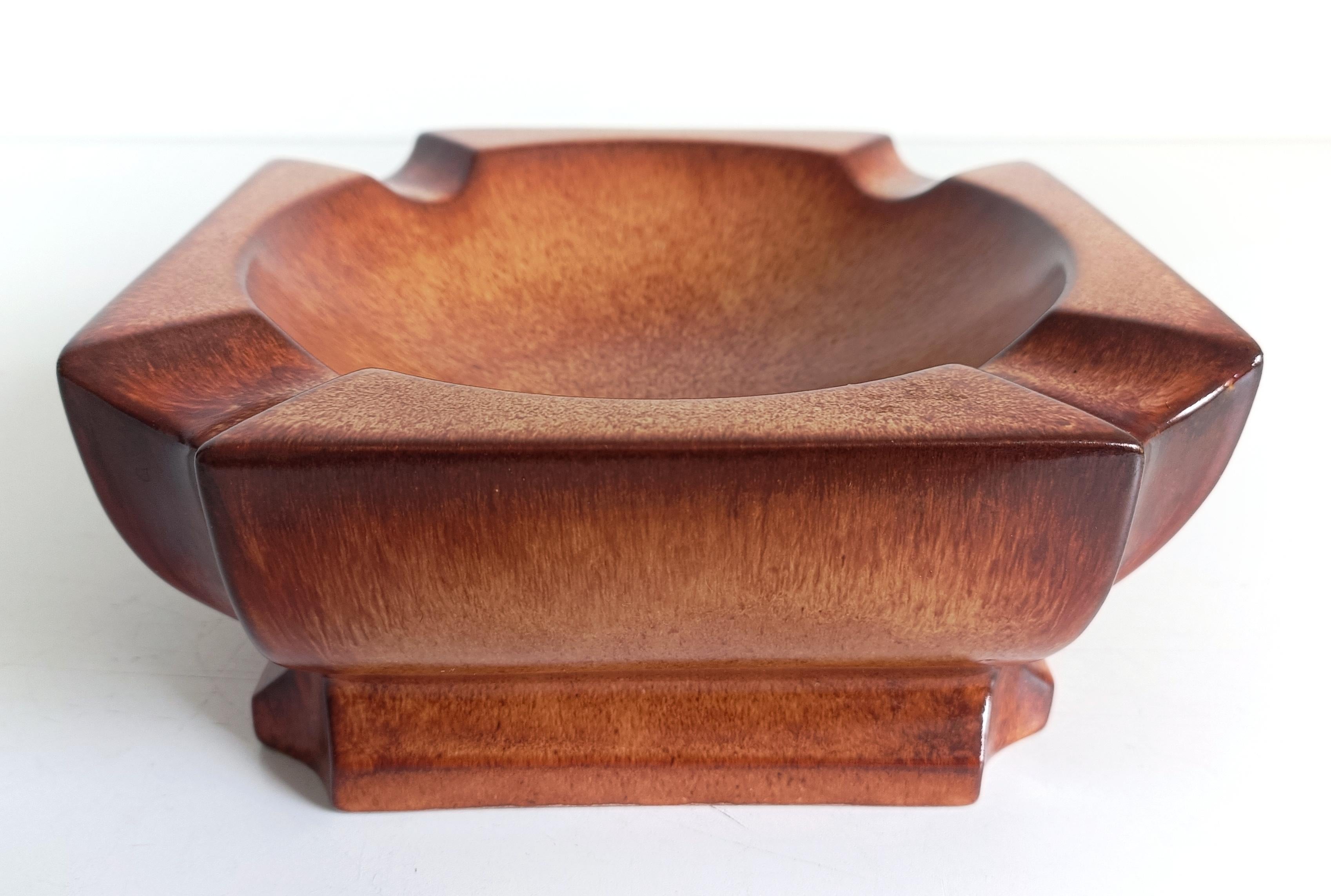 Mid-Century moderno Centrotavola portacenere in ceramica di grandi dimensioni di Bertoncello by Roberto Rigon, 1960 in vendita