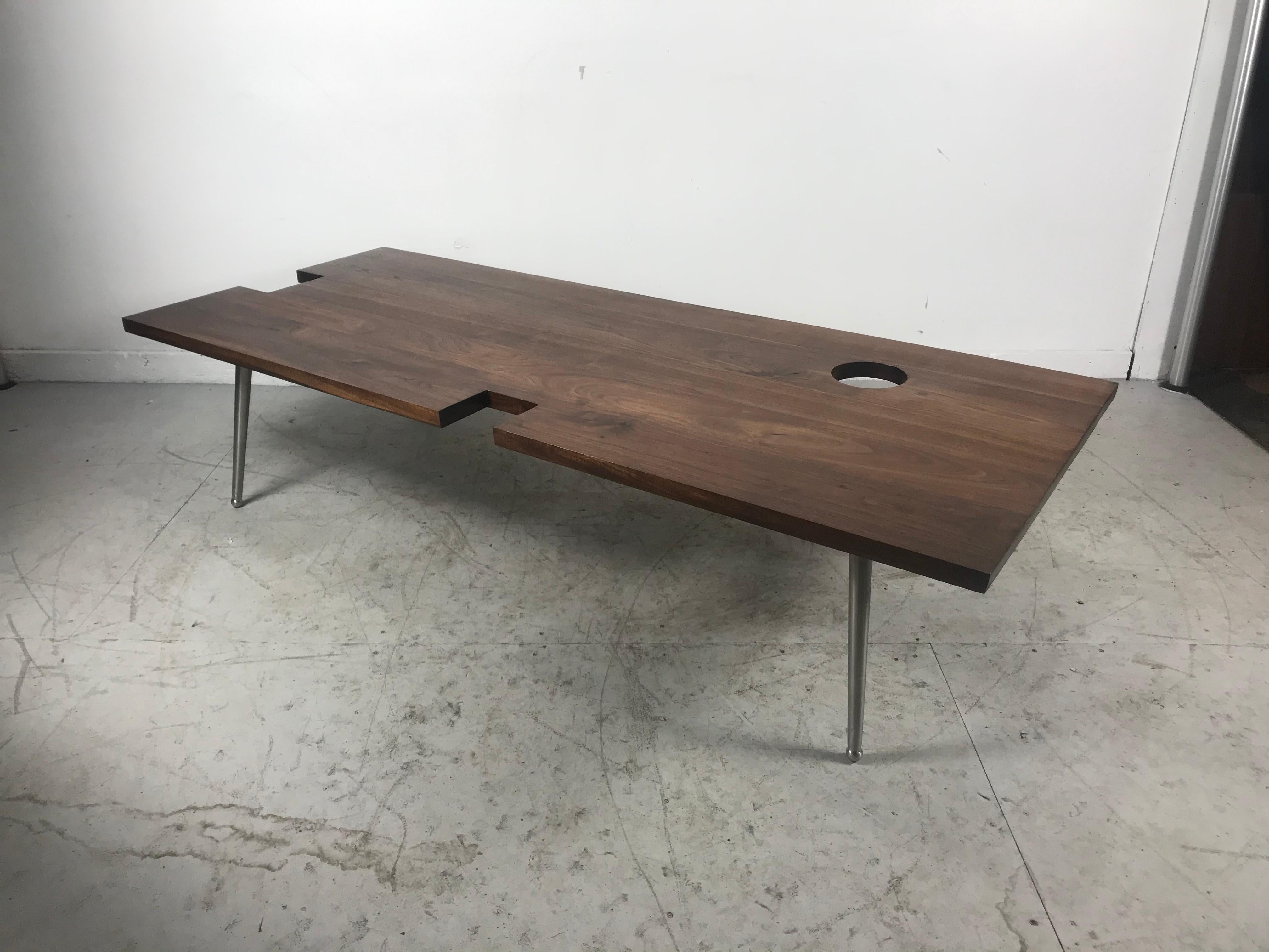 Mid-Century Modern Modernist Bespoke Walnut Coffee/Cocktail Table Designed by John Tracey