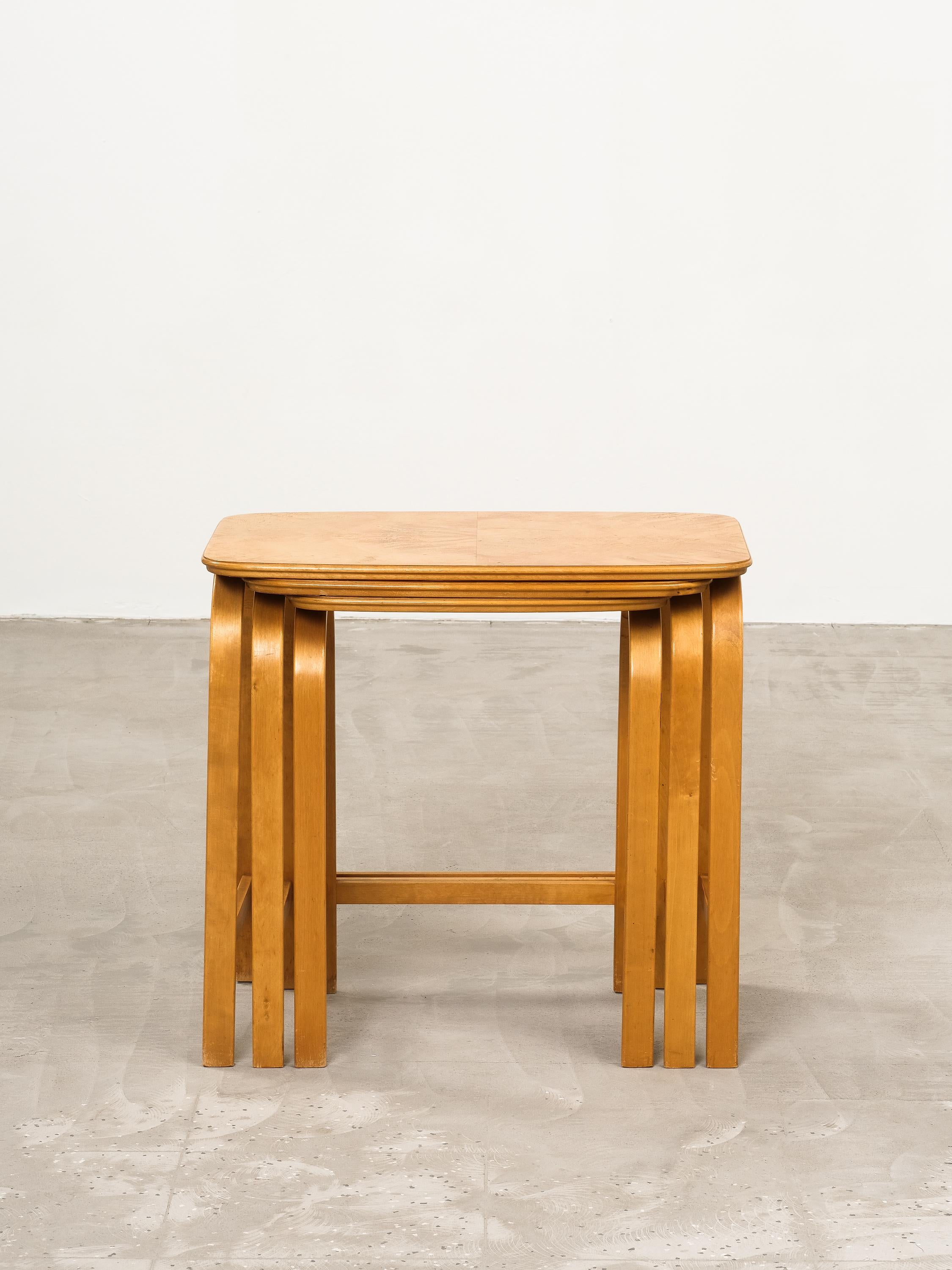 Modernistische Beistelltische aus Birke von Axel Larsson, Schweden, 1940er Jahre im Angebot 5